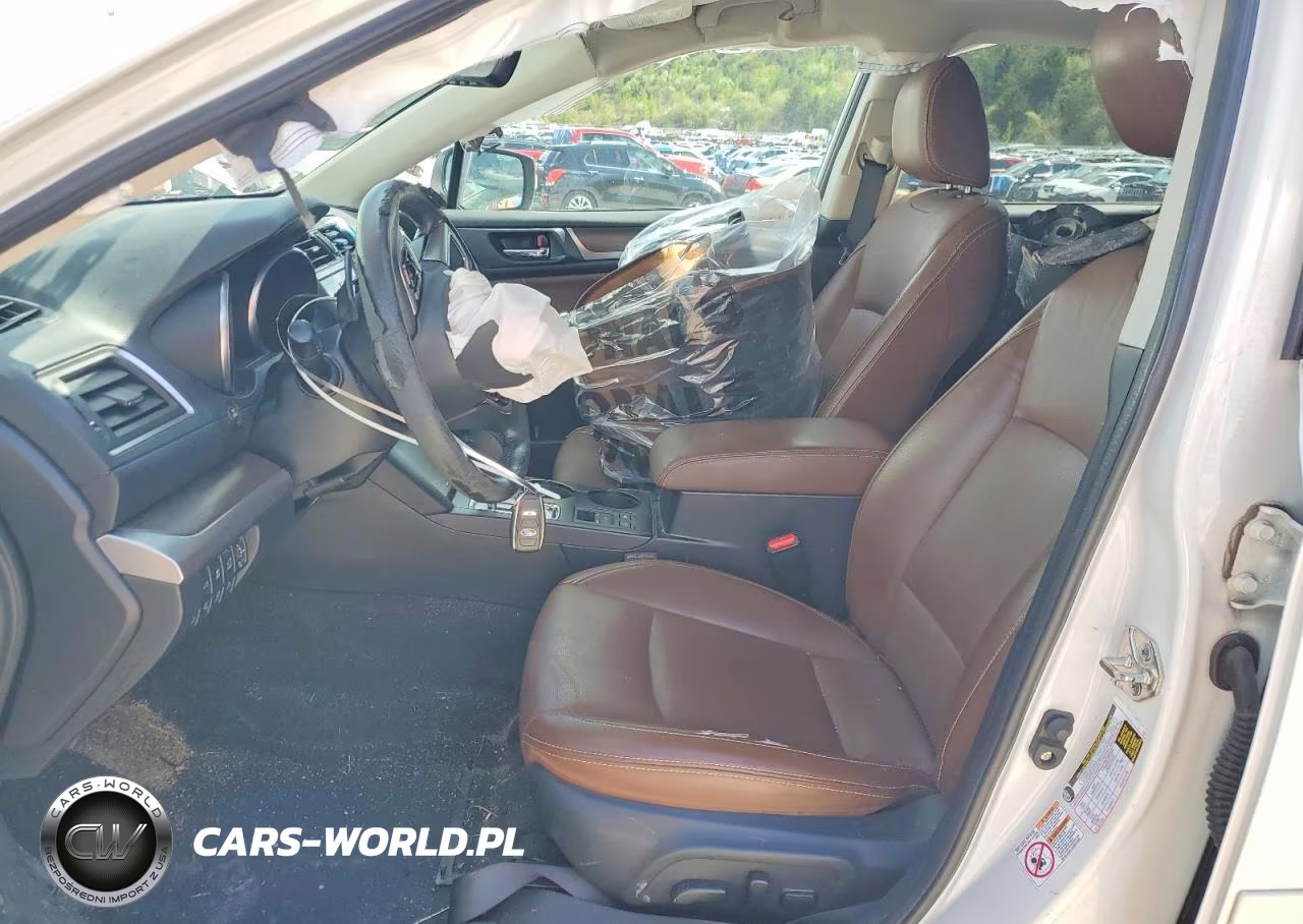 2017 Subaru Outback Touring VIN:4S4BSATC2H3408553 - 7