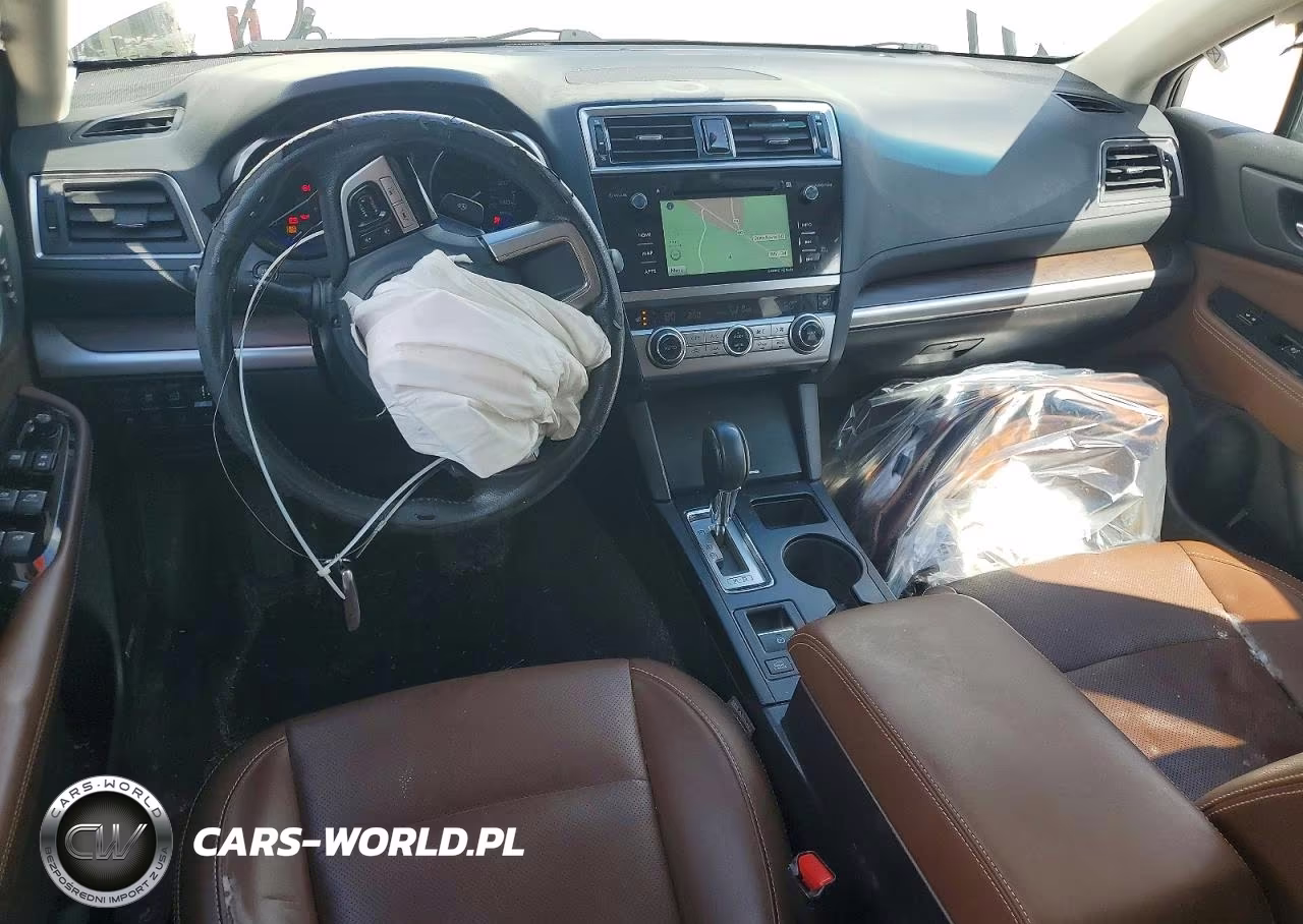 2017 Subaru Outback Touring VIN:4S4BSATC2H3408553 - 8