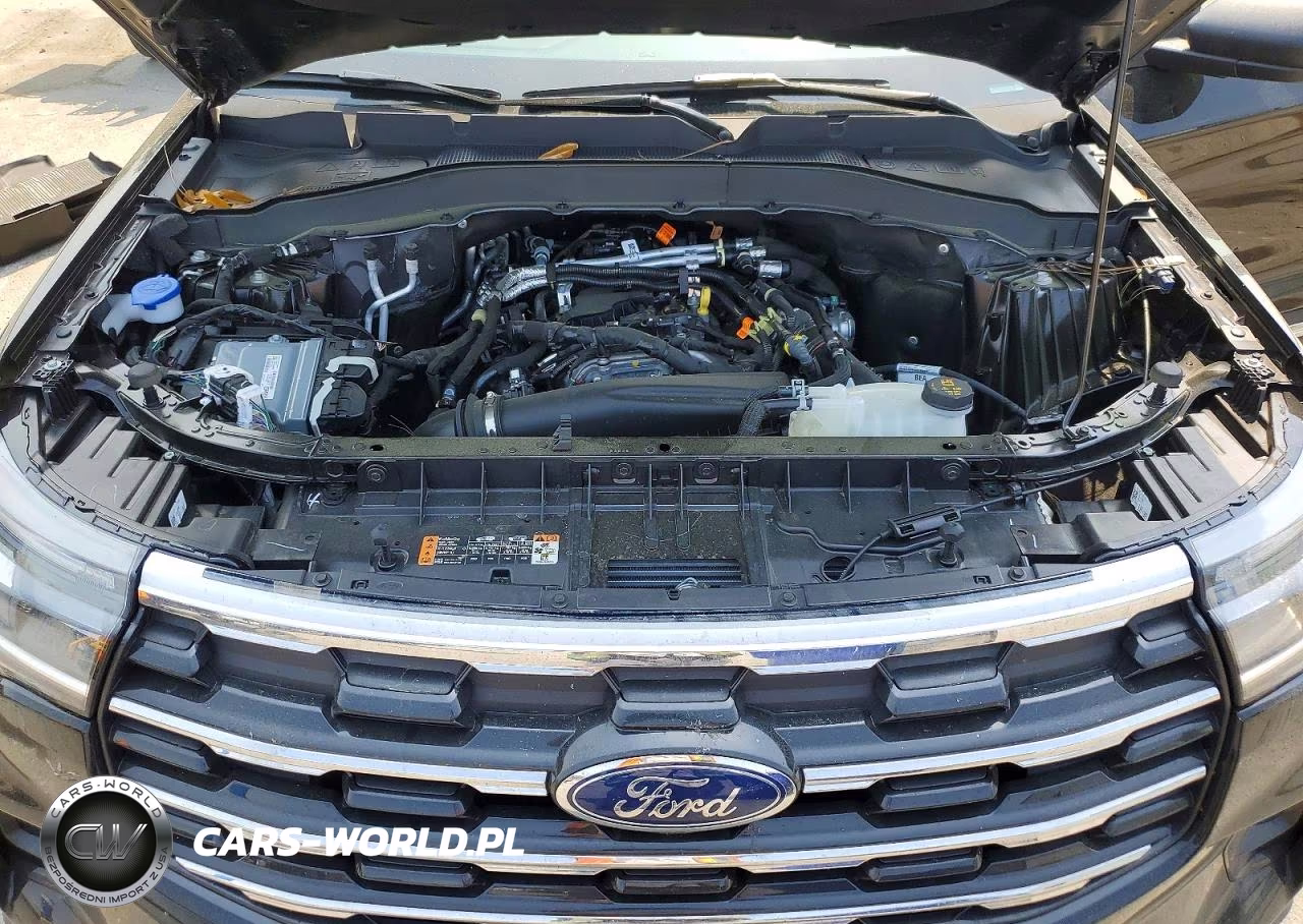 2025 Ford Explorer Active VIN:1FMUK7DH1SGD00706 - 12