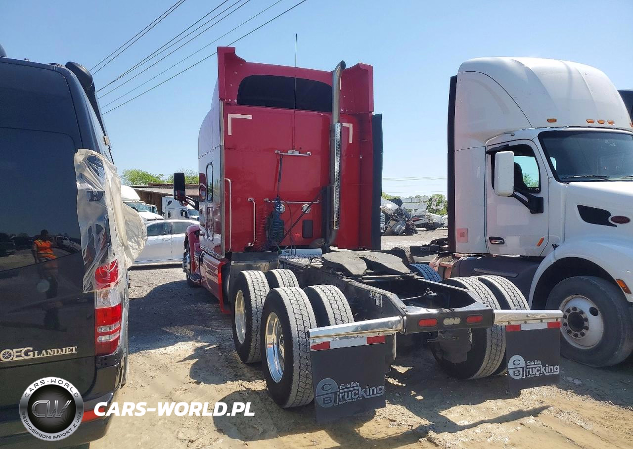 2019 Peterbilt 579 Semi Truck VIN:1XPBDP9X0KD628107 - 3