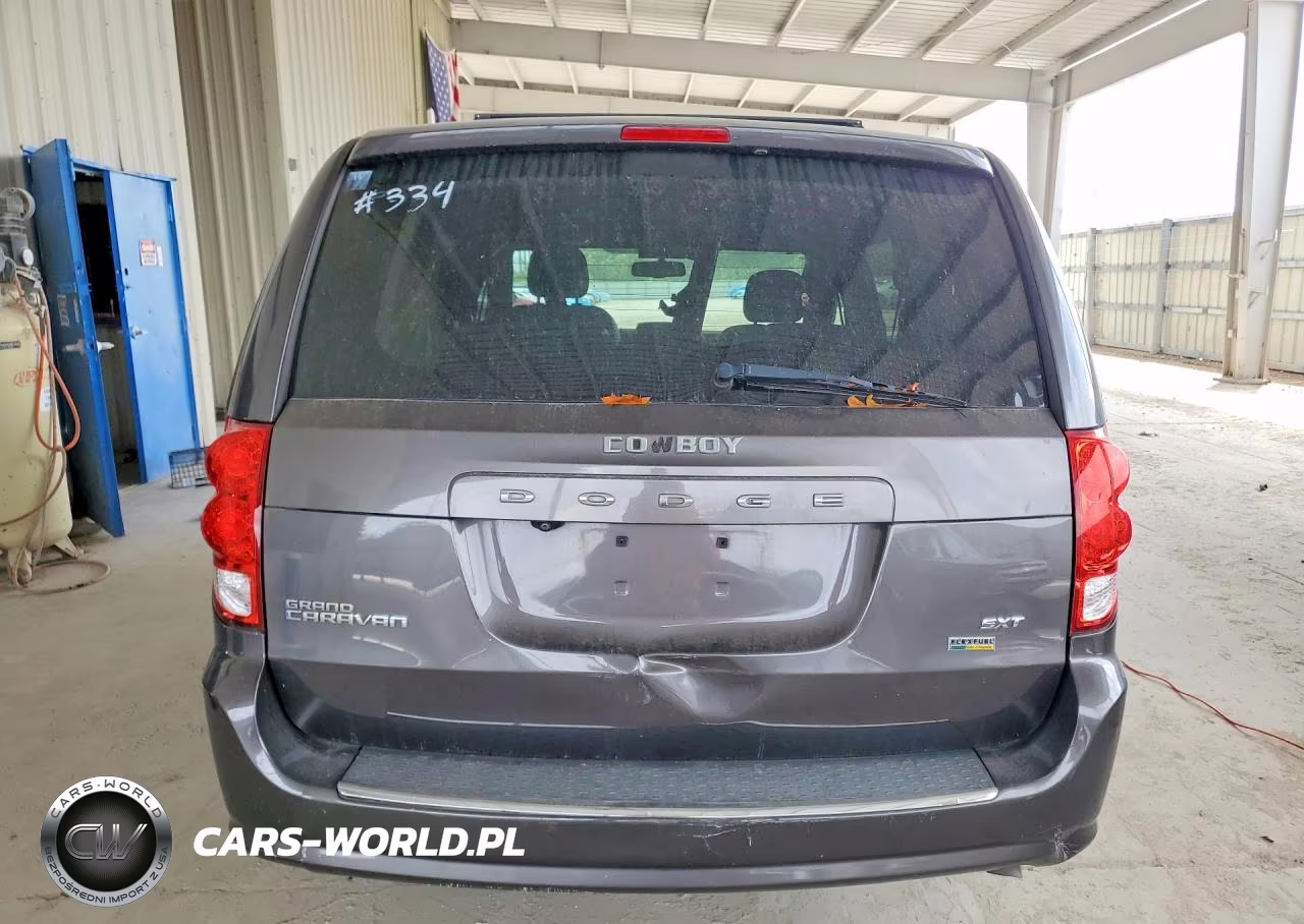 2018 Dodge Grand Caravan Sxt VIN:2C4RDGCG2JR240994 - 6