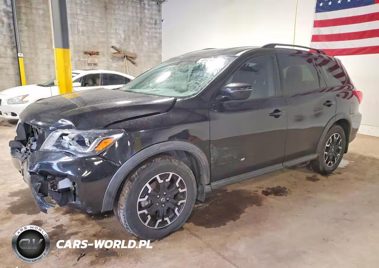 2019 Nissan Pathfinder Sv