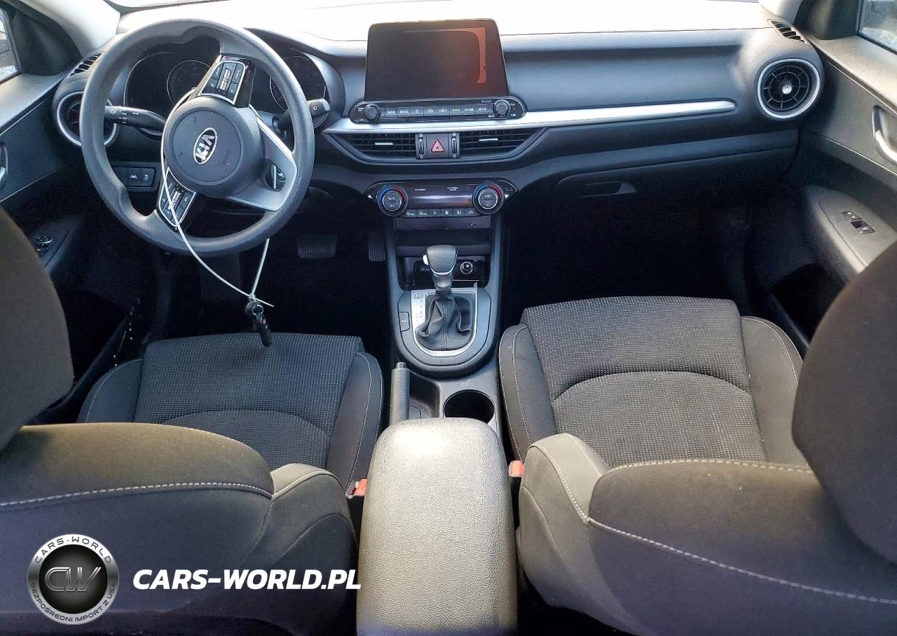 2019 Kia Forte Lxs VIN:3KPF24AD0KE011362 - 8