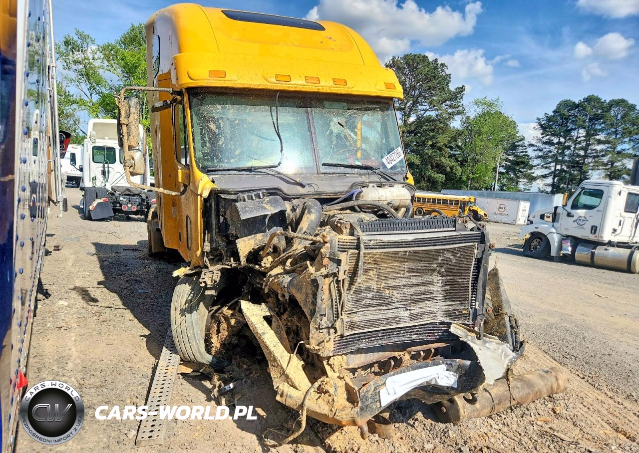 2006 Freightliner Columbia 120 Semi Truck