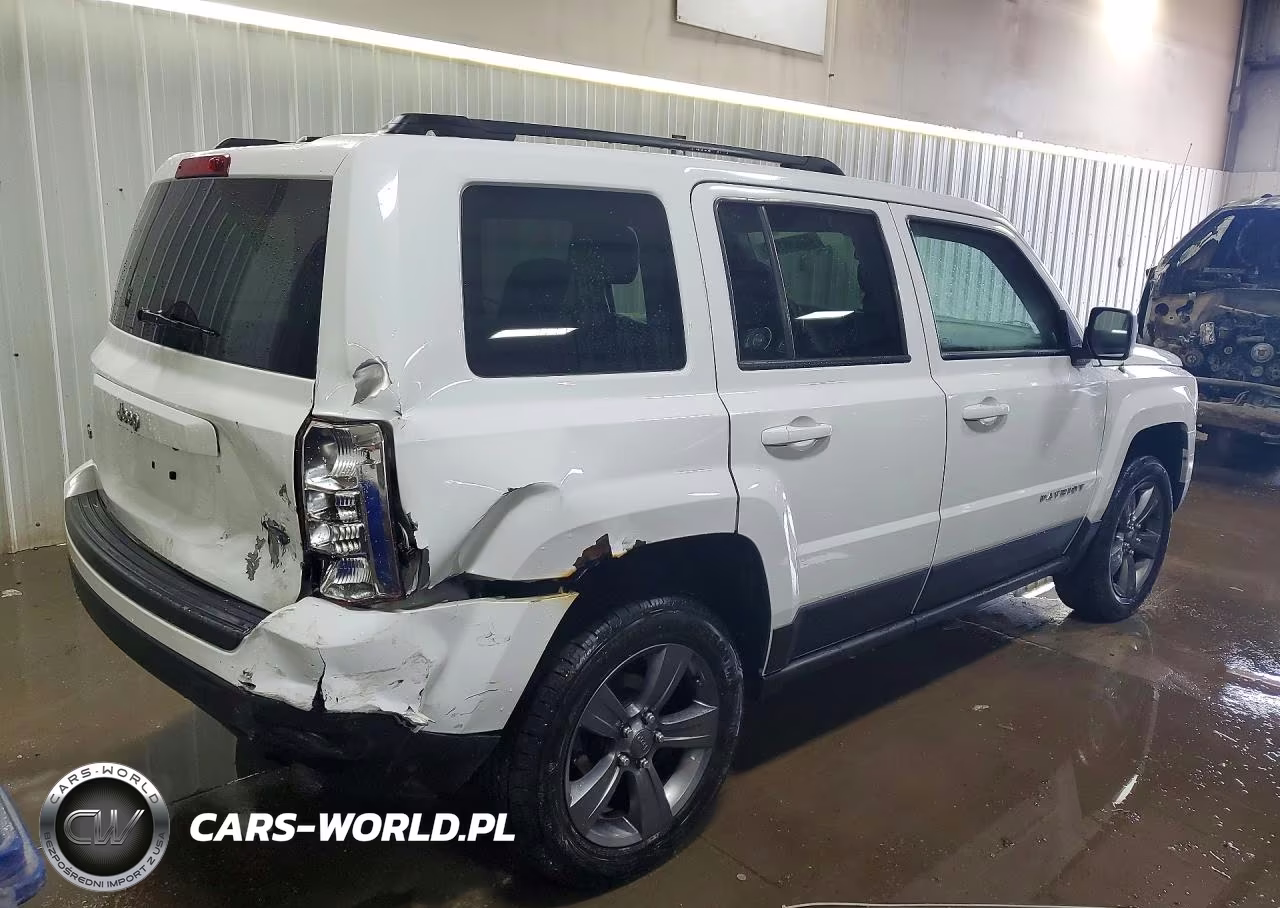 2015 Jeep Patriot Latitude VIN:1C4NJRFB9FD291308 - 3