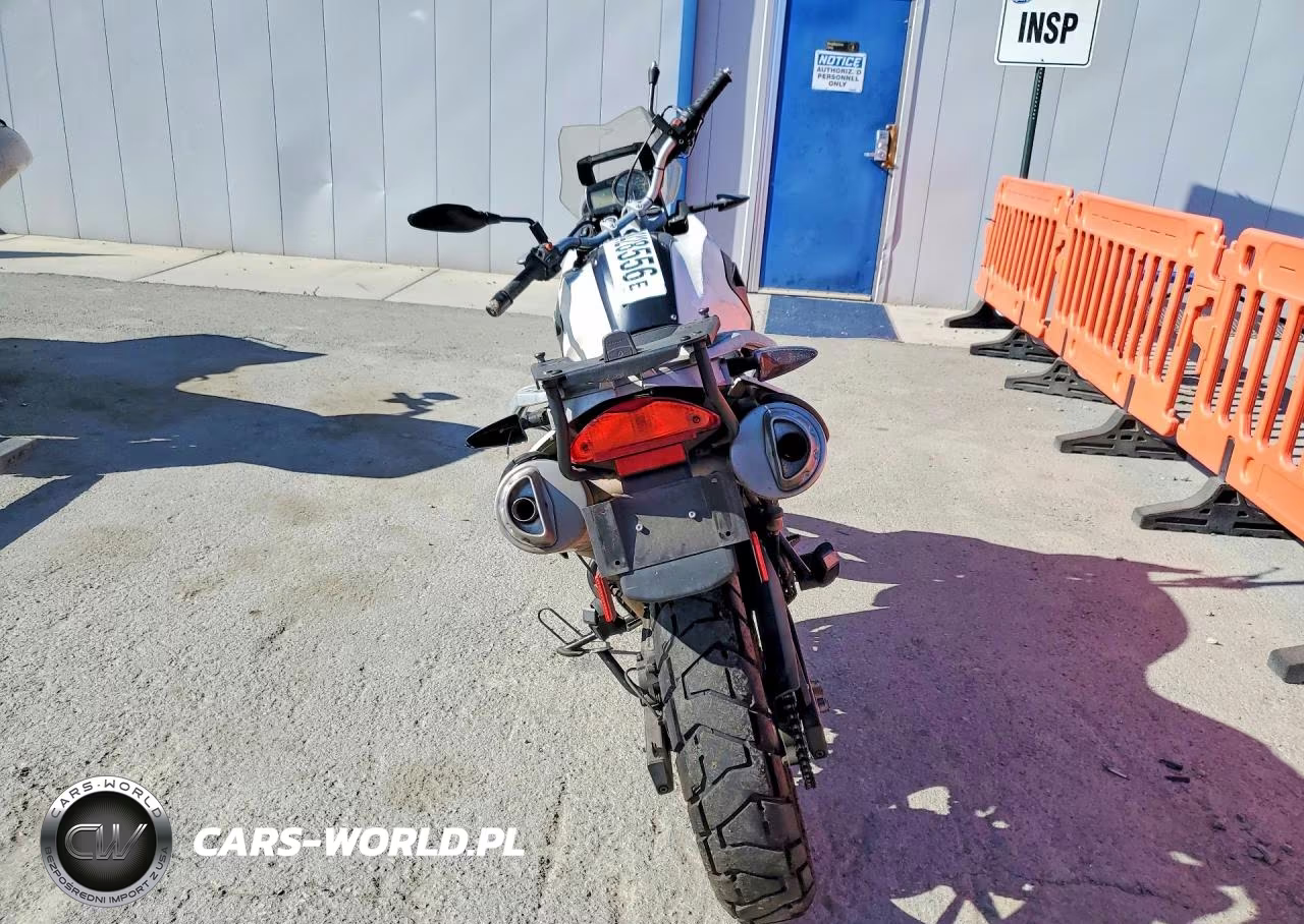 2011 BMW G650 Gs VIN:WB1018906BZY93592 - 4
