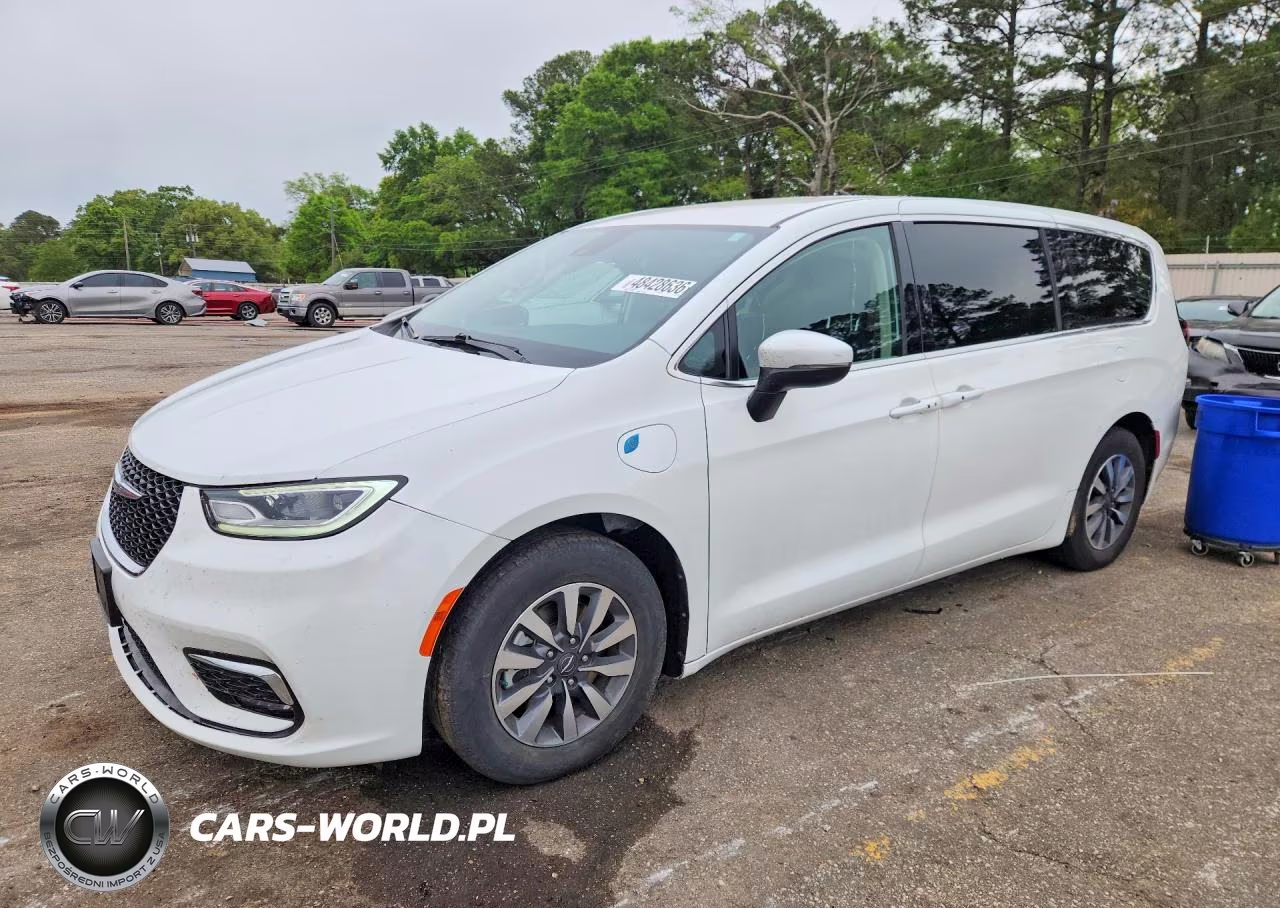 2023 Chrysler Pacifica Hybrid Touring L