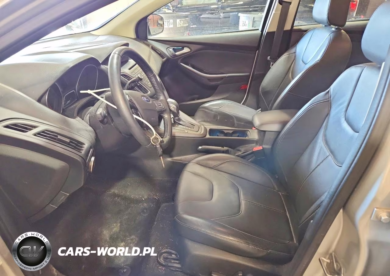 2015 Ford Focus Se VIN:1FADP3F22FL346698 - 7