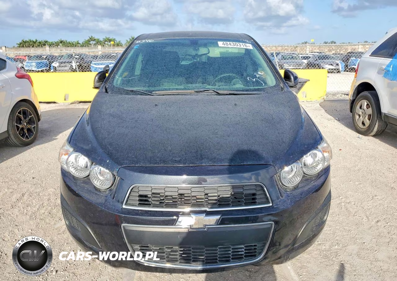 2015 Chevrolet Sonic Lt VIN:1G1JC6SH5F4147569 - 5