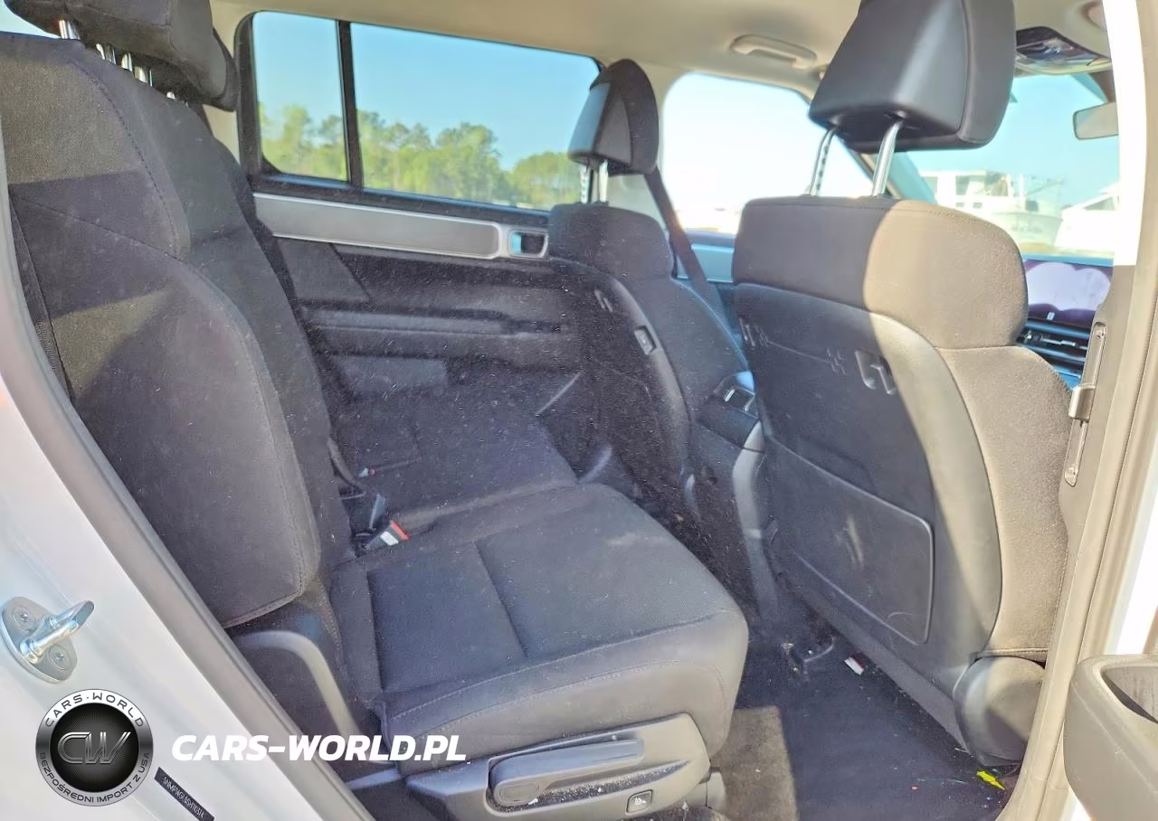 2025 Hyundai Santa Fe Se VIN:5NMP14GL0SH110374 - 11
