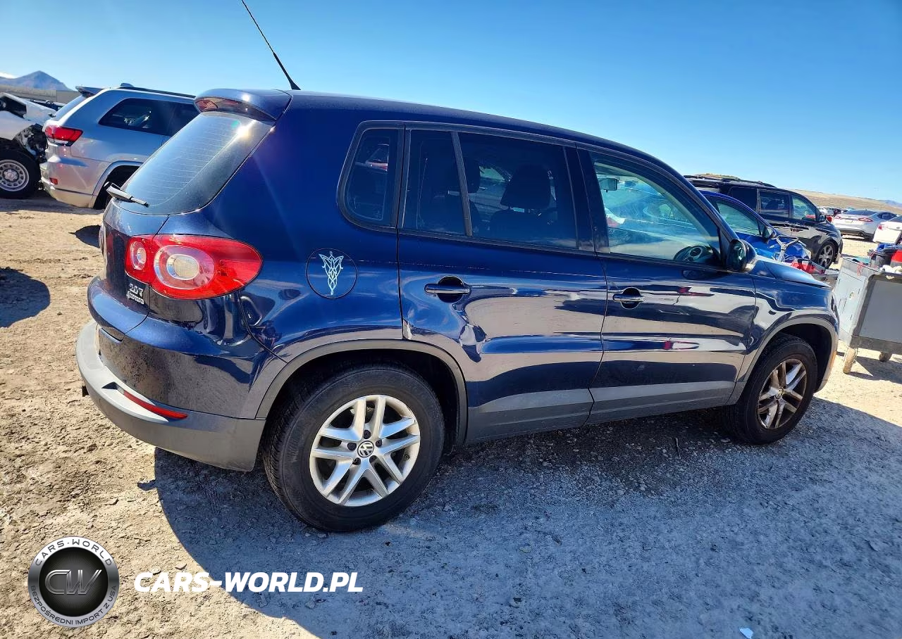 2011 Volkswagen Tiguan S VIN:WVGBV7AX8BW525186 - 3