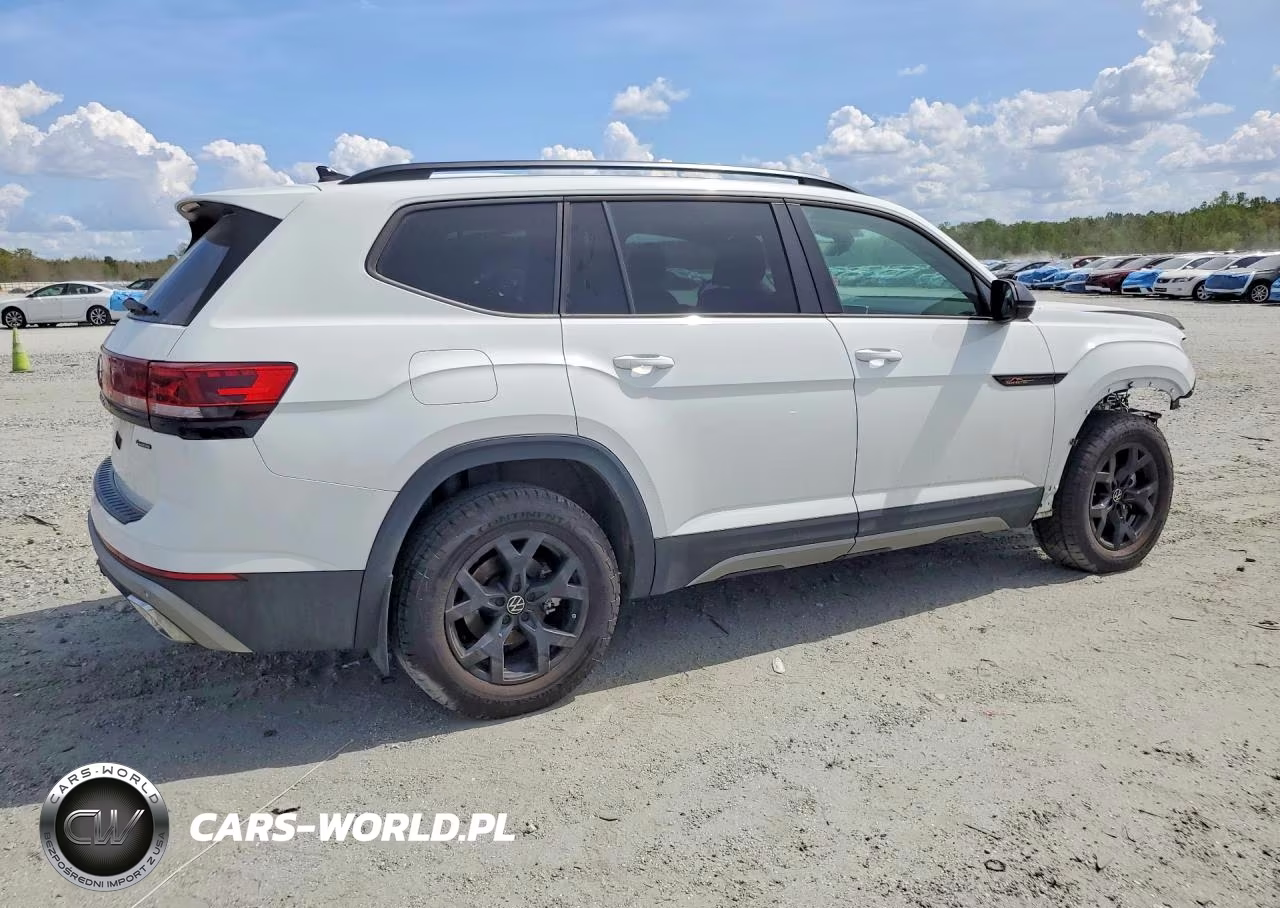2024 Volkswagen Atlas Peak Edition Se VIN:1V2CR2CA5RC606696 - 3