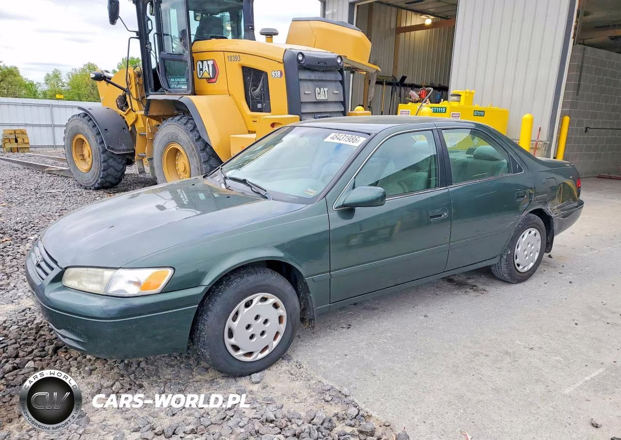 1999 Toyota Camry Le