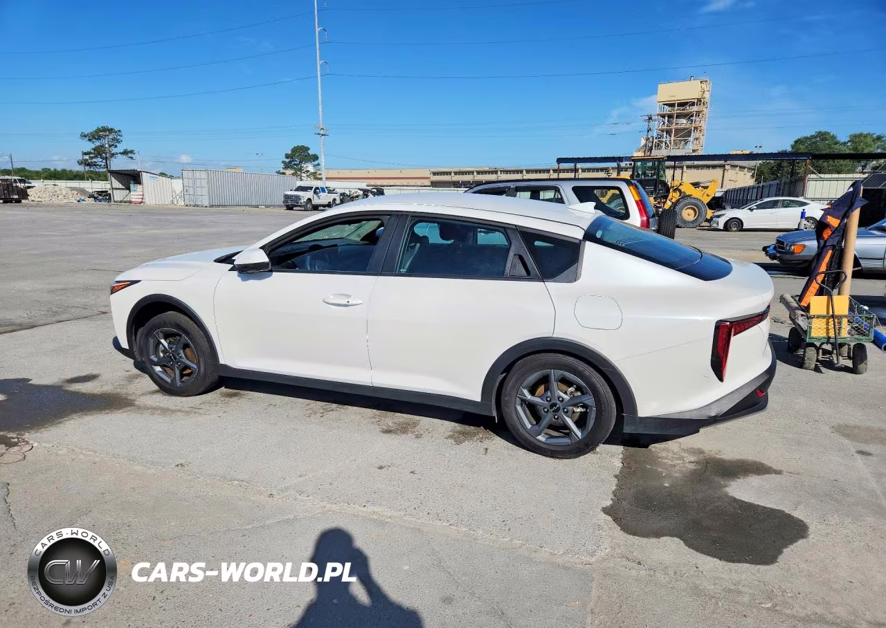 2025 Kia K4 Lxs VIN:3KPFT4DE4SE158365 - 2