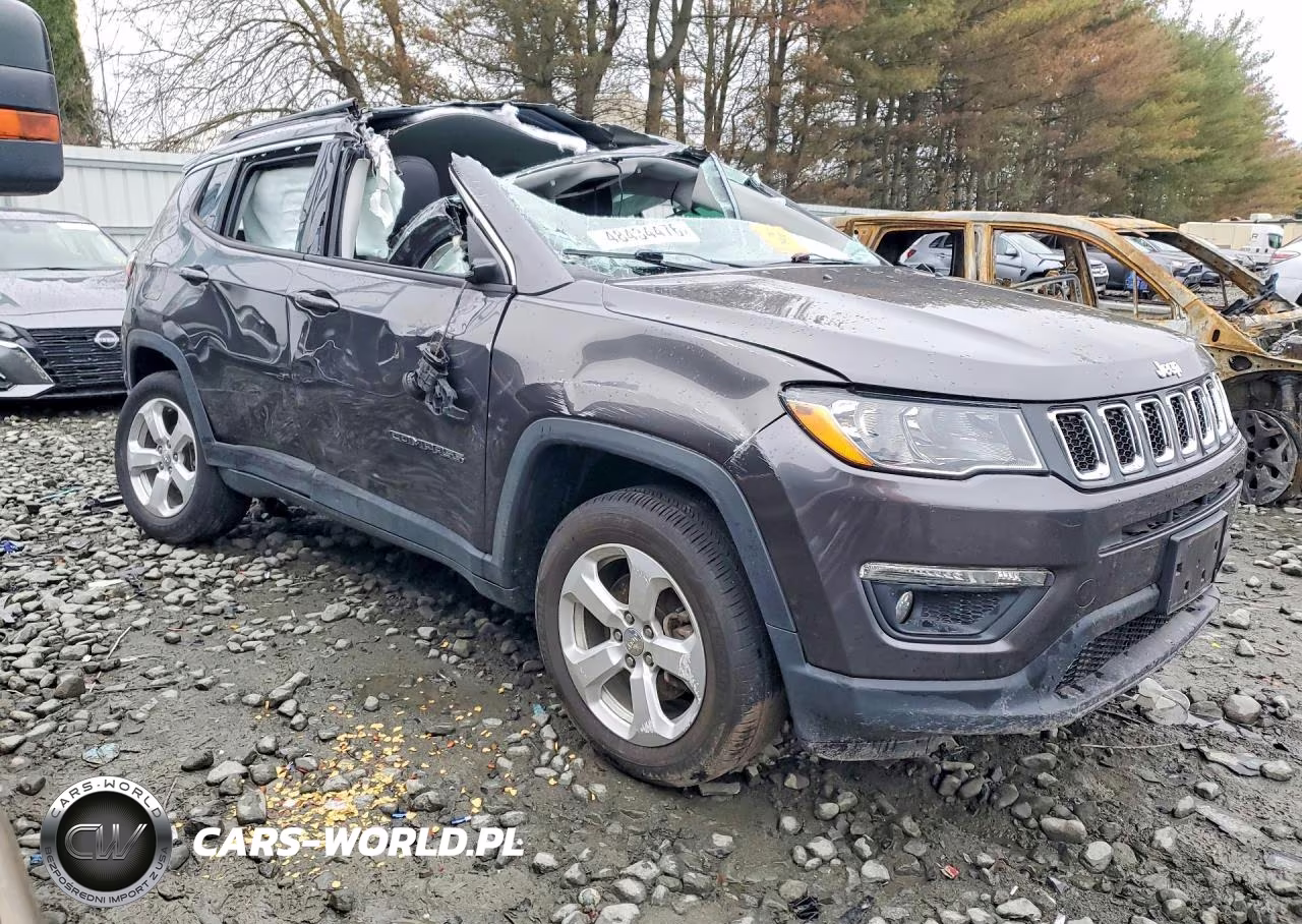 2020 Jeep Compass Latitude VIN:3C4NJDBB3LT165153 - 4