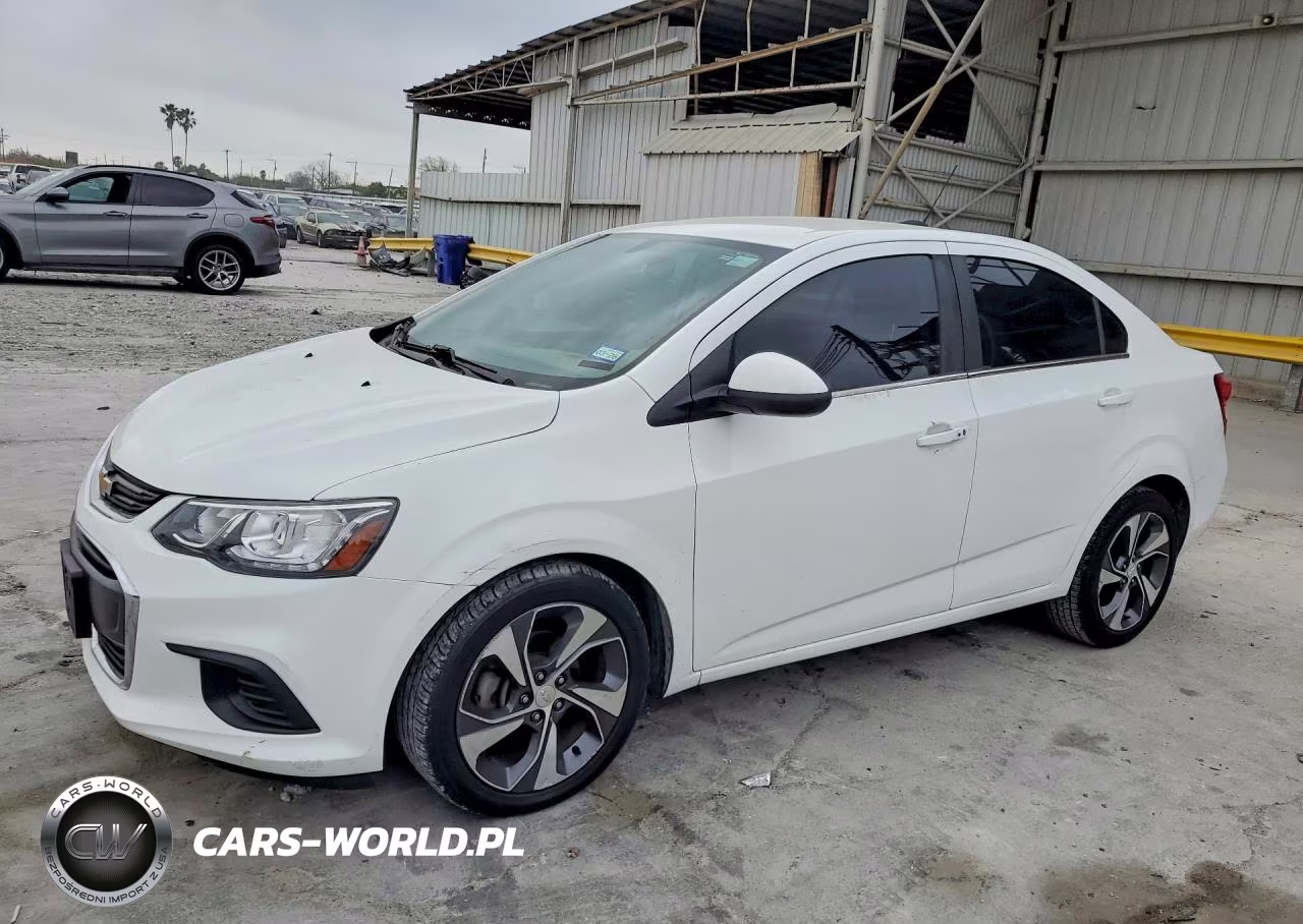 2020 Chevrolet Sonic Premier – zdjęcie 1 z 13