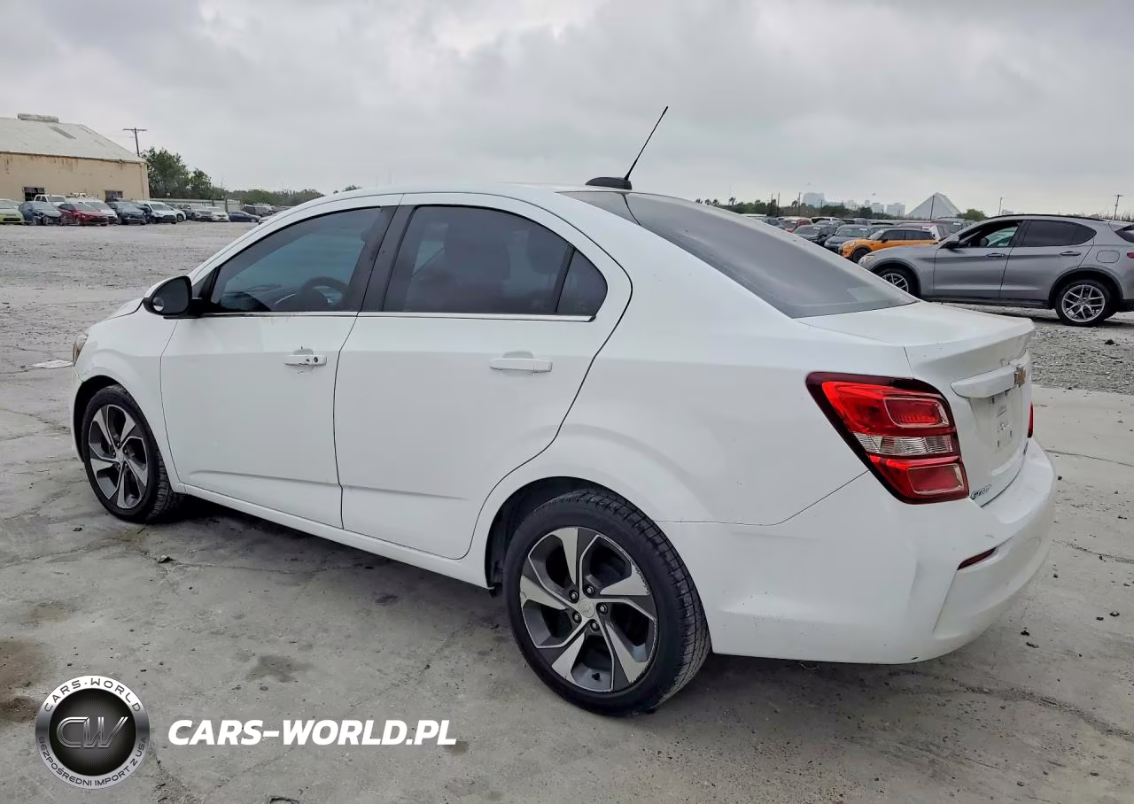 2020 Chevrolet Sonic Premier VIN:1G1JF5SB6L4118235 - 2