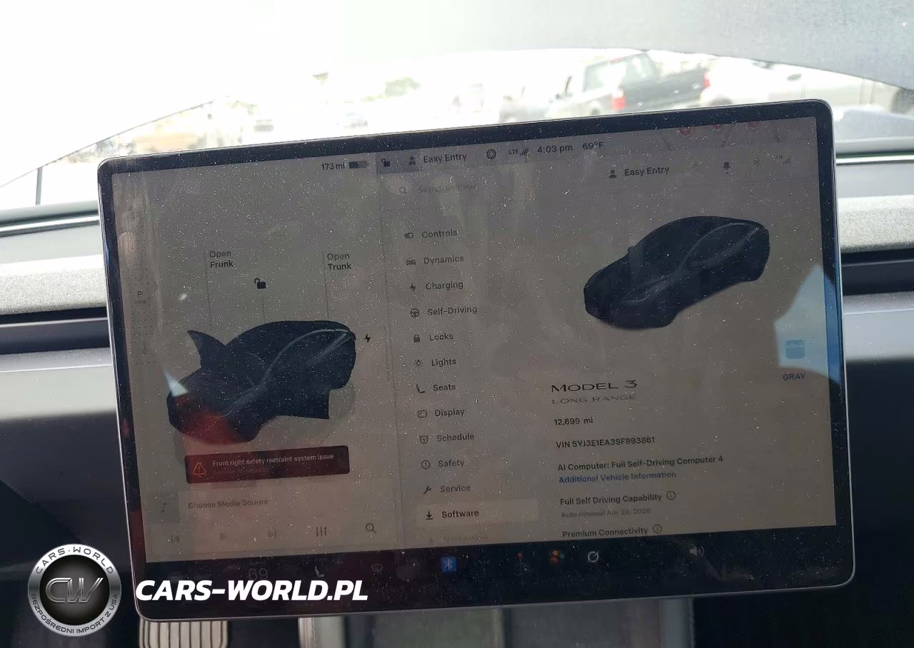 2025 Tesla Model 3 VIN:5YJ3E1EA3SF993861 - 9