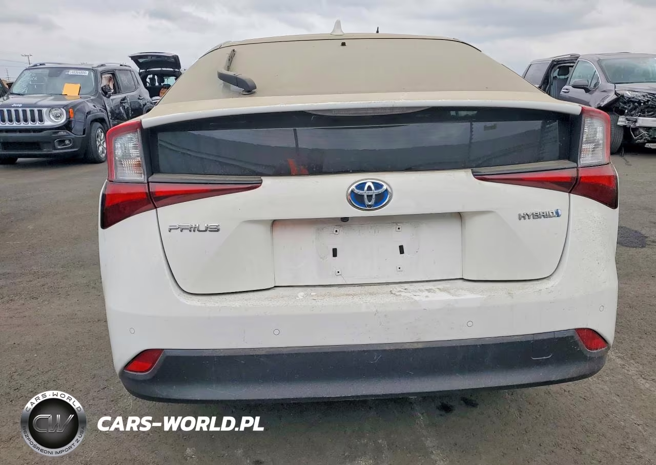 2019 Toyota Prius Le VIN:JTDKARFUXK3086889 - 6