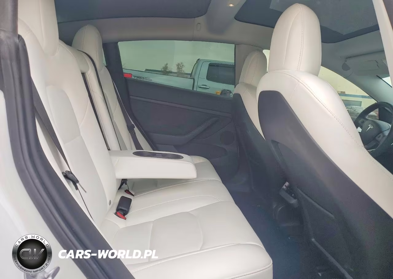 2022 Tesla Model 3 VIN:5YJ3E1EAXNF345101 - 10