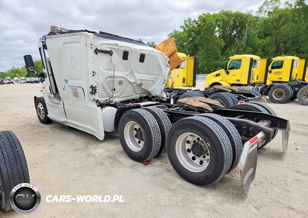 2015 Freightliner Cascaia125 VIN:1FUJGLD54FLGE3781 - 3