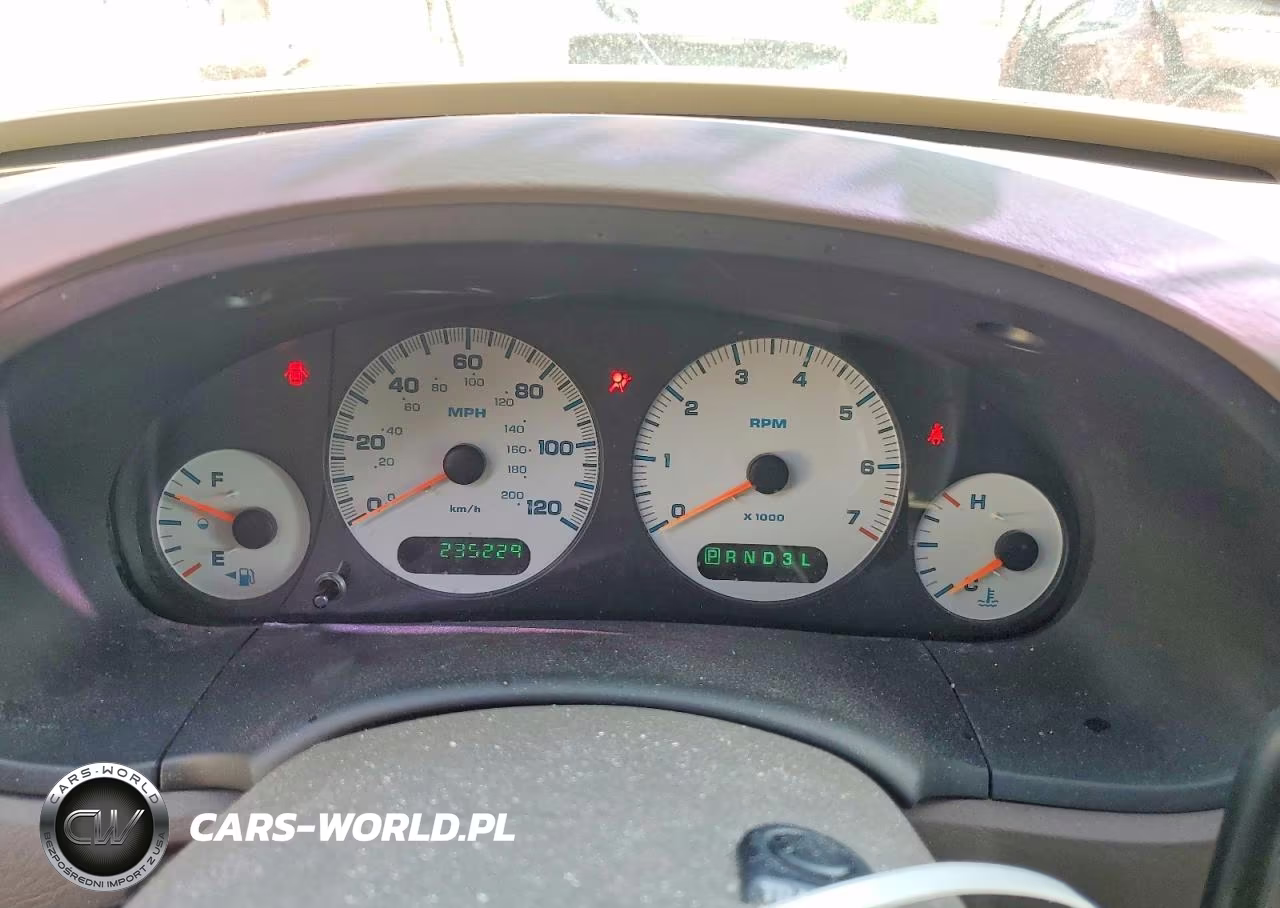 2002 Chrysler Town & Country Ex VIN:2C4GP74L62R706924 - 9