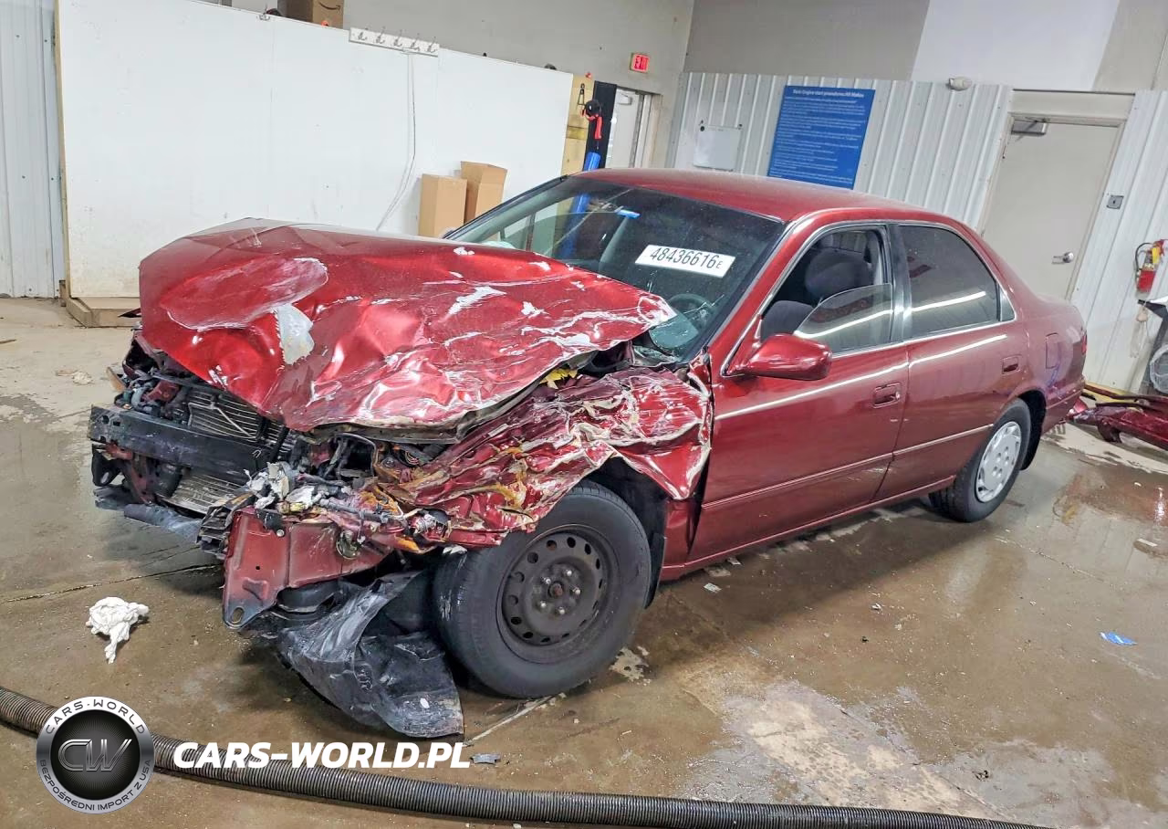 1999 Toyota Camry Le