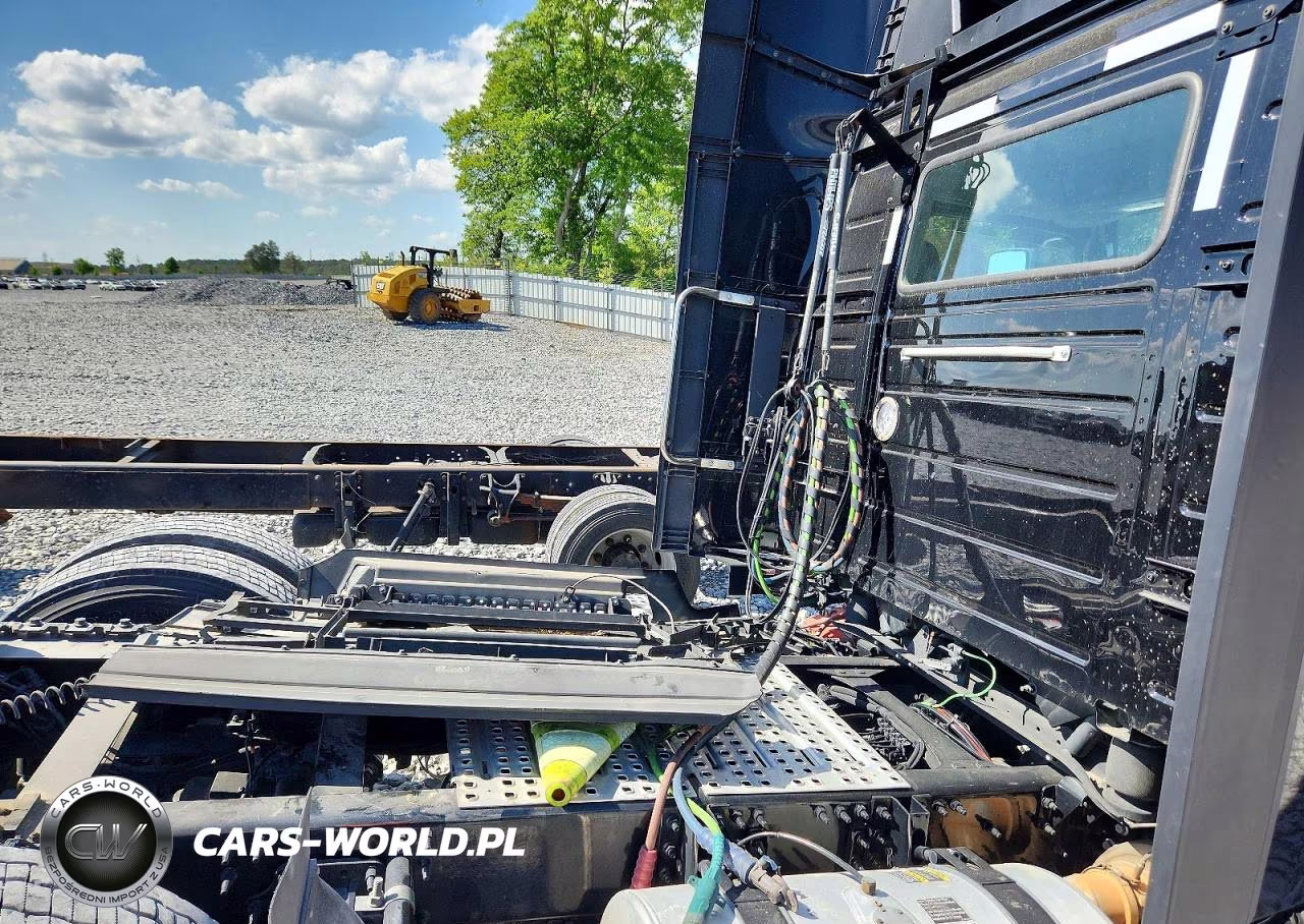 2025 Volvo Vnl Semi Truck VIN:4V4NC9EH2SN682731 - 6