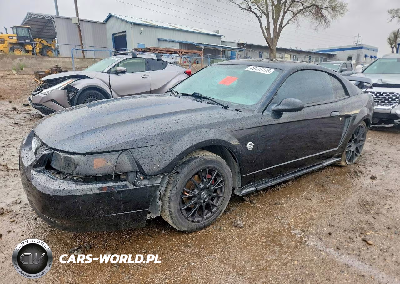 2004 Ford Mustang