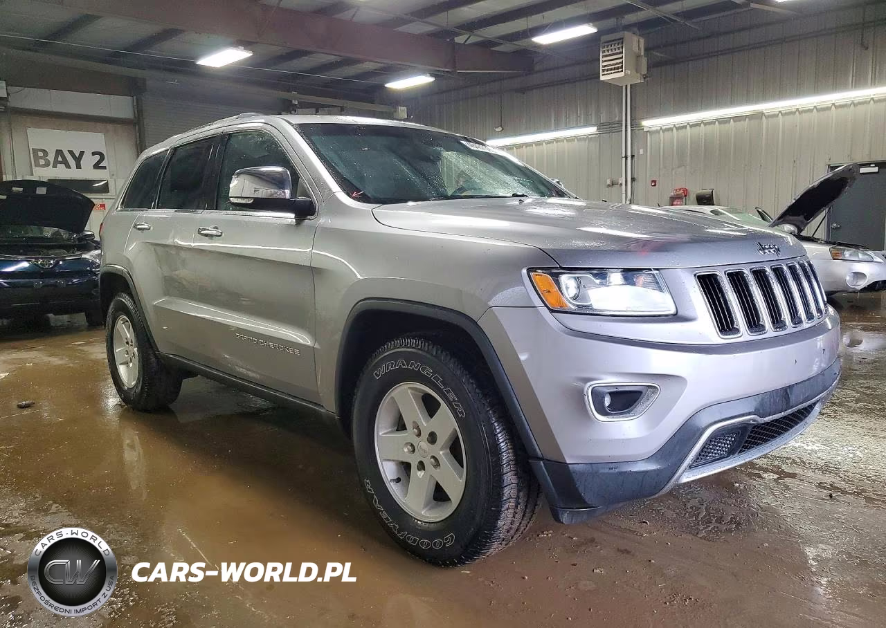 2015 Jeep Grand Cherokee Limited VIN:1C4RJFBGXFC756900 - 4