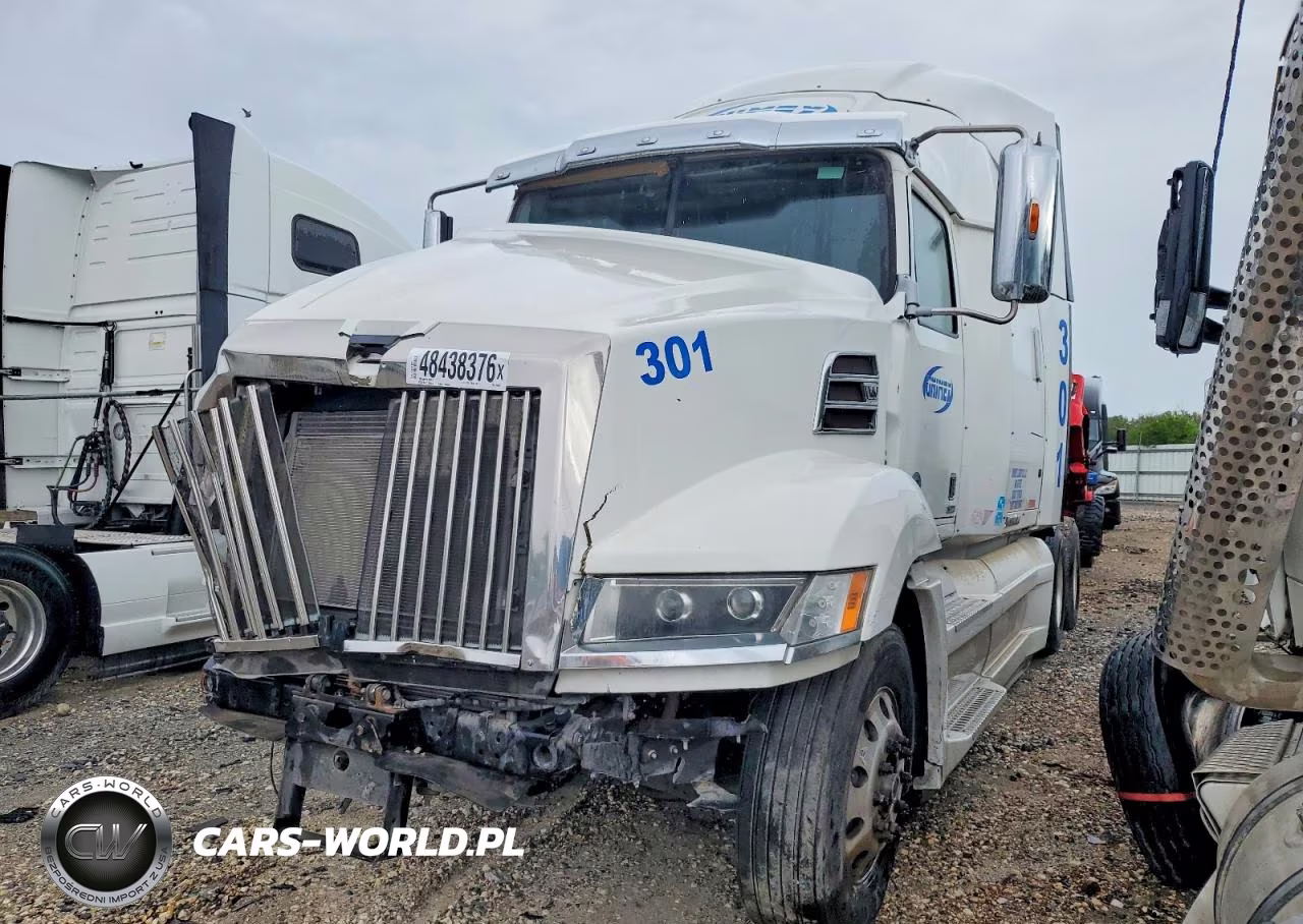 2022 Western Star 5700 Semi Truck VIN:5KJJBHDR2NLNN5630 - 2