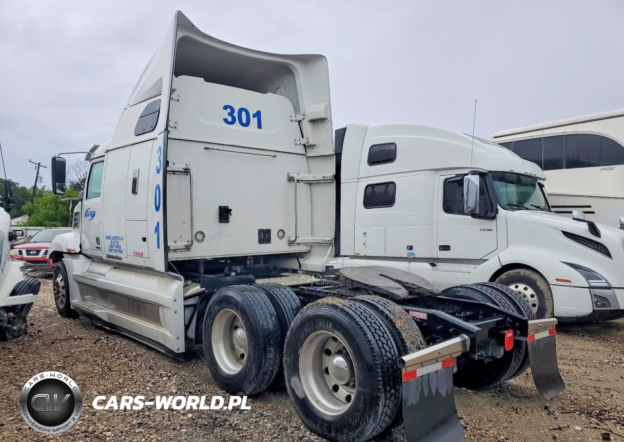 2022 Western Star 5700 Semi Truck VIN:5KJJBHDR2NLNN5630 - 3