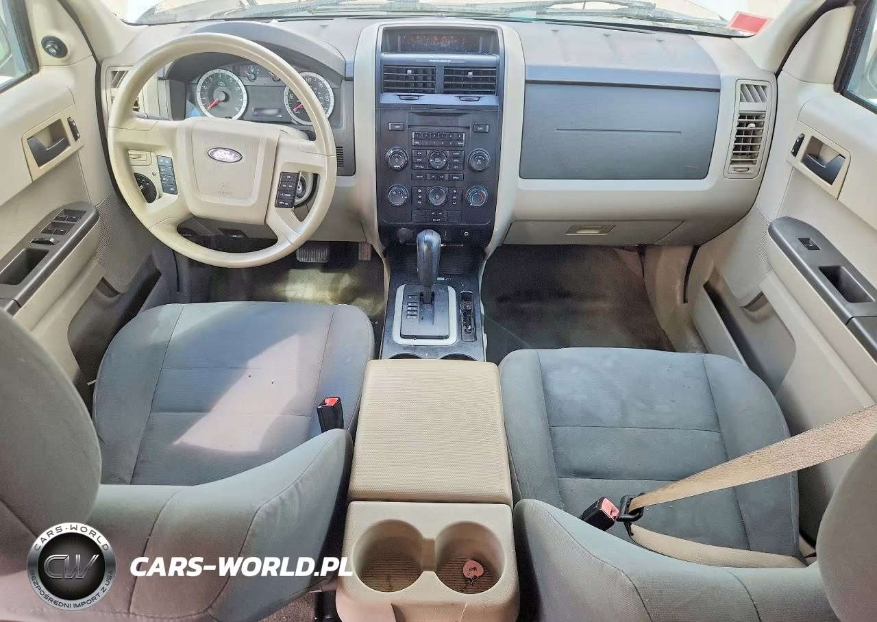 2012 Ford Escape Xls VIN:1FMCU0C71CKB30660 - 8