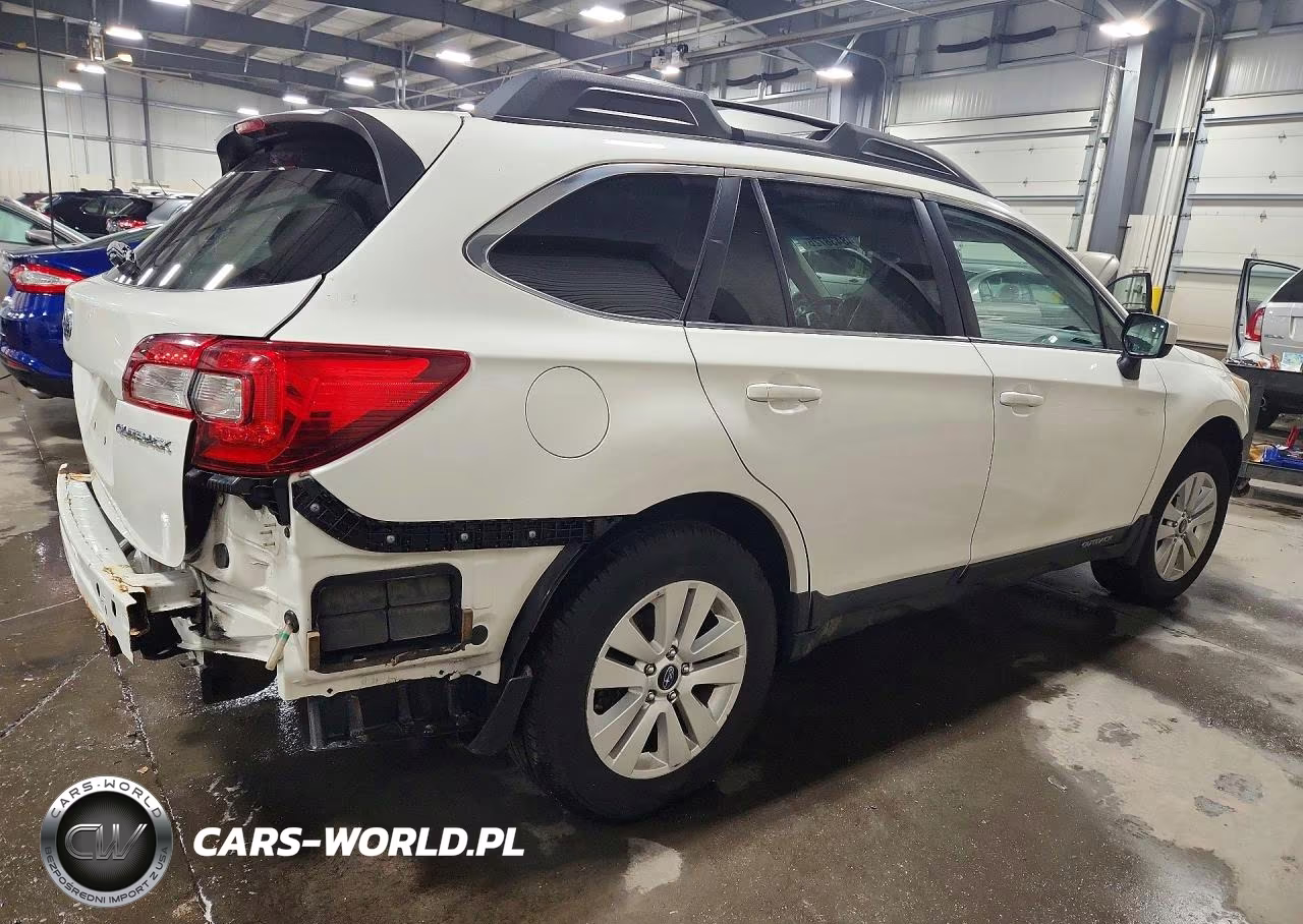 2015 Subaru Outback 2.5I Premium VIN:4S4BSBDC0F3267614 - 3