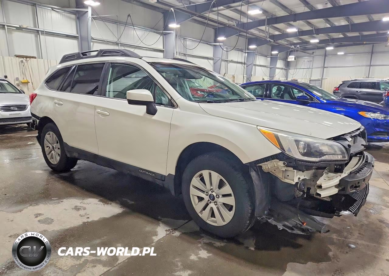 2015 Subaru Outback 2.5I Premium VIN:4S4BSBDC0F3267614 - 4