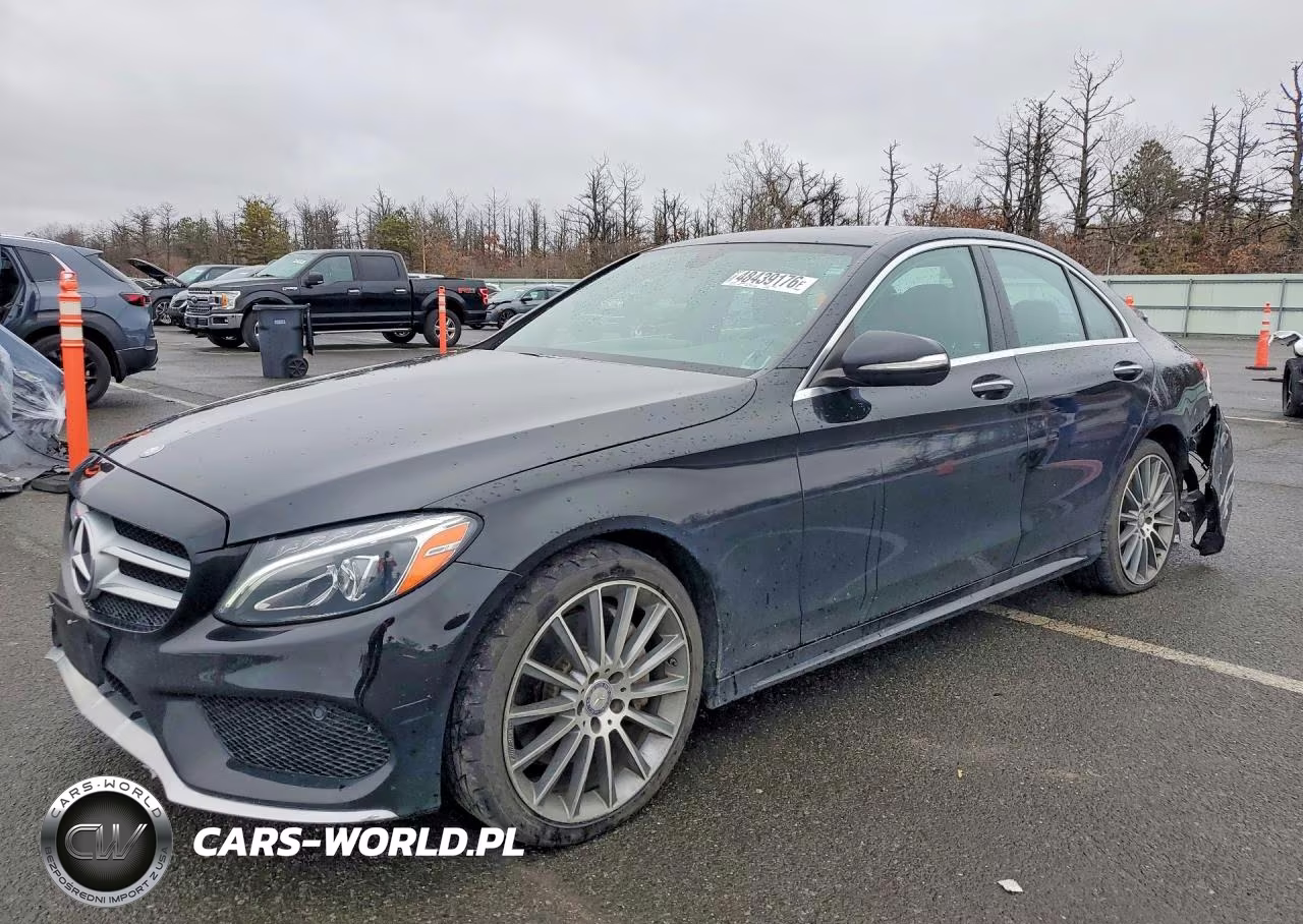 2015 Mercedes-Benz C 300 4Matic