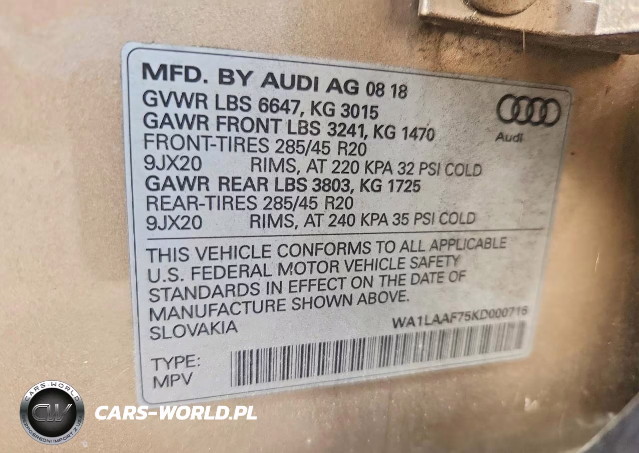 2019 Audi Q7 Premium Plus VIN:WA1LAAF75KD000716 - 12