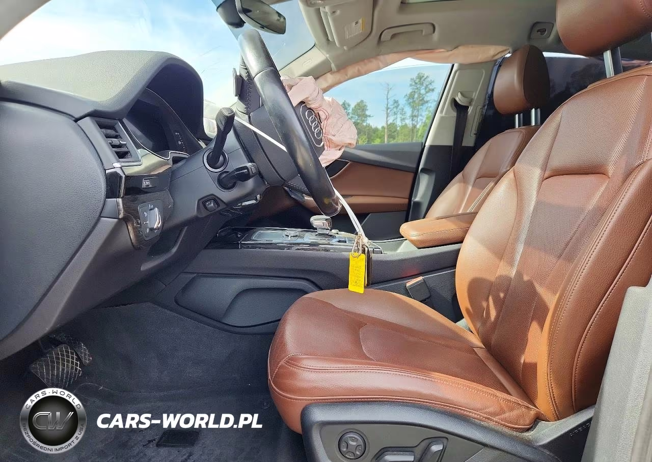 2019 Audi Q7 Premium Plus VIN:WA1LAAF75KD000716 - 7