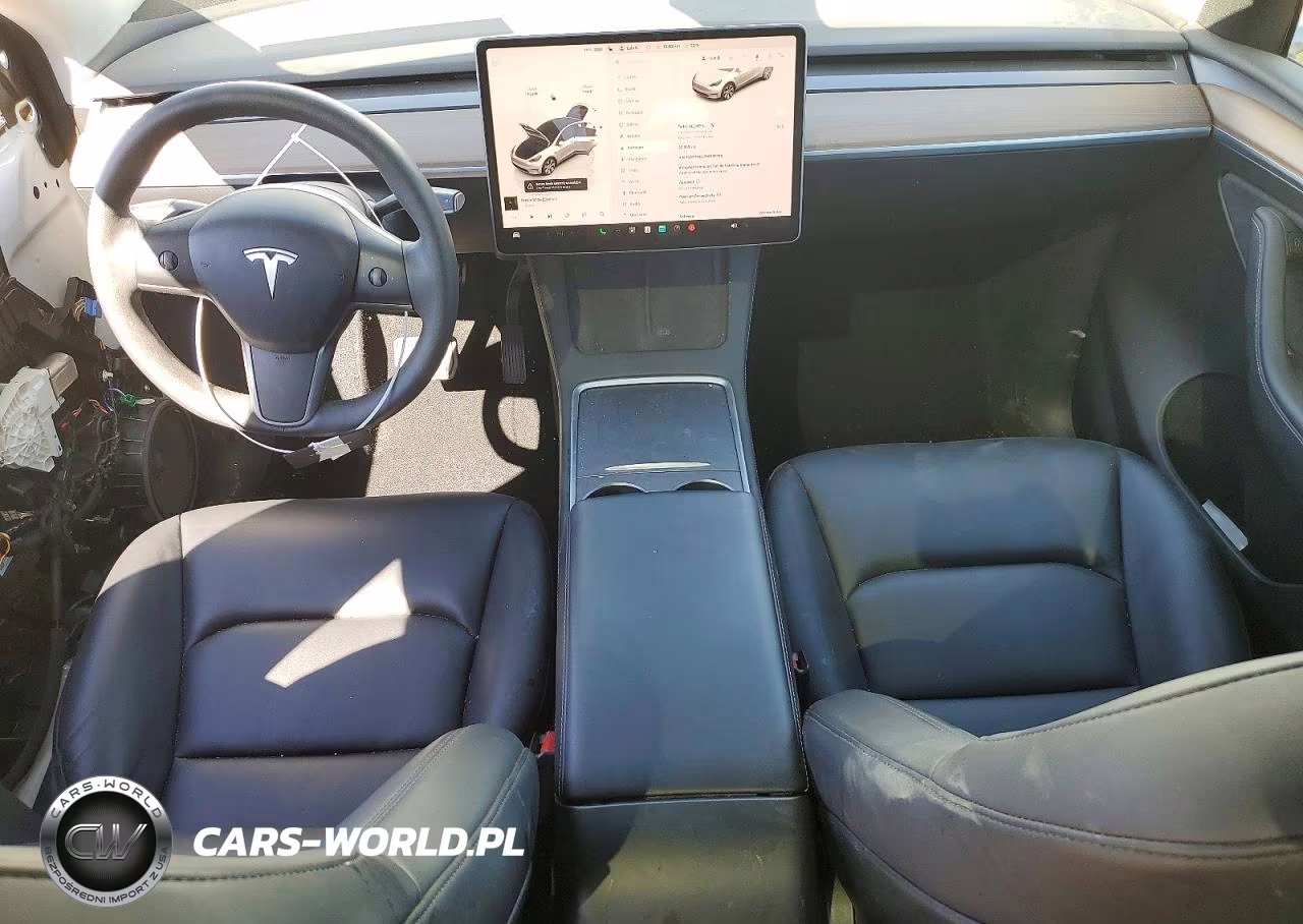 2023 Tesla Model Y VIN:7SAYGDEE7PA034748 - 8