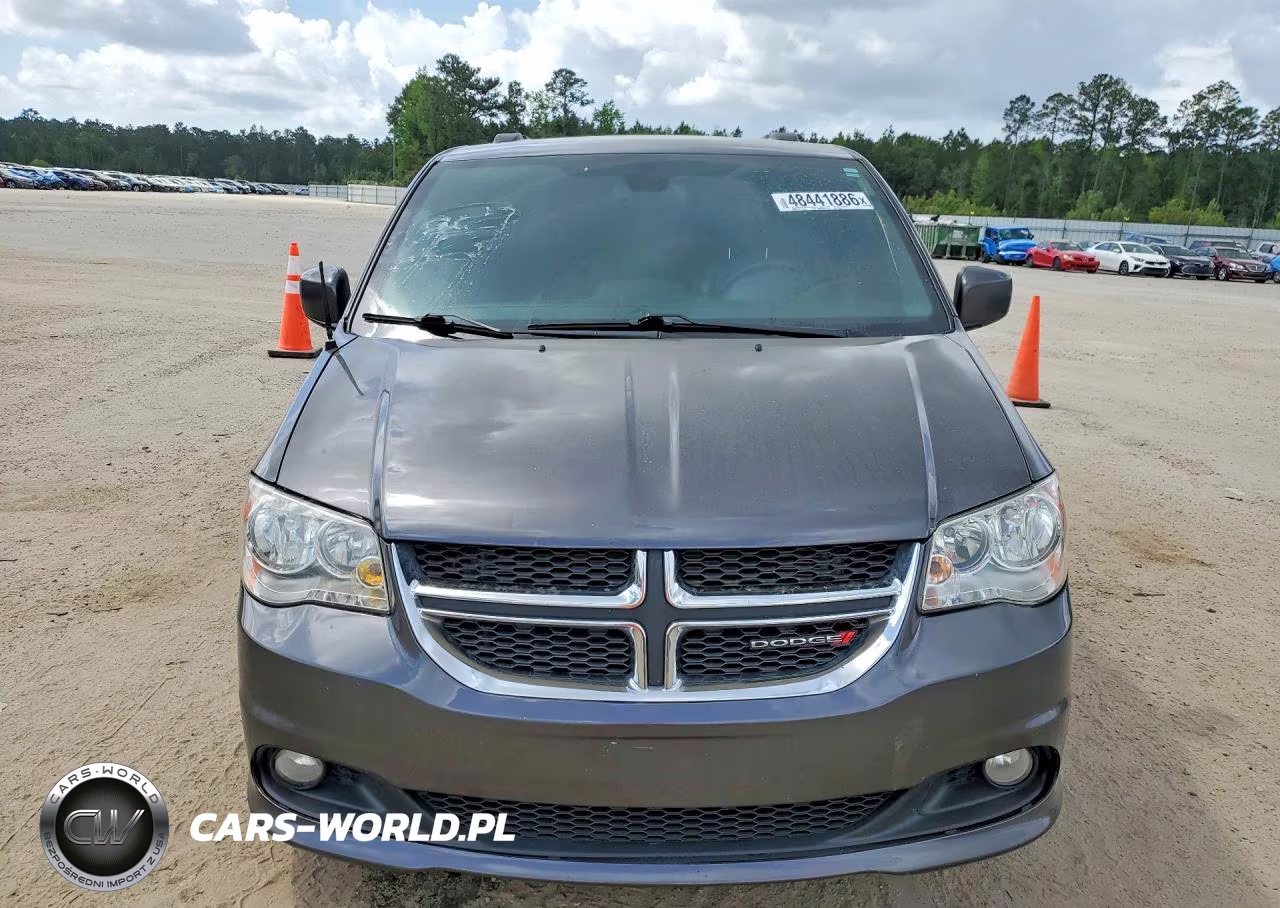 2019 Dodge Grand Caravan Sxt VIN:2C4RDGCG7KR773909 - 5