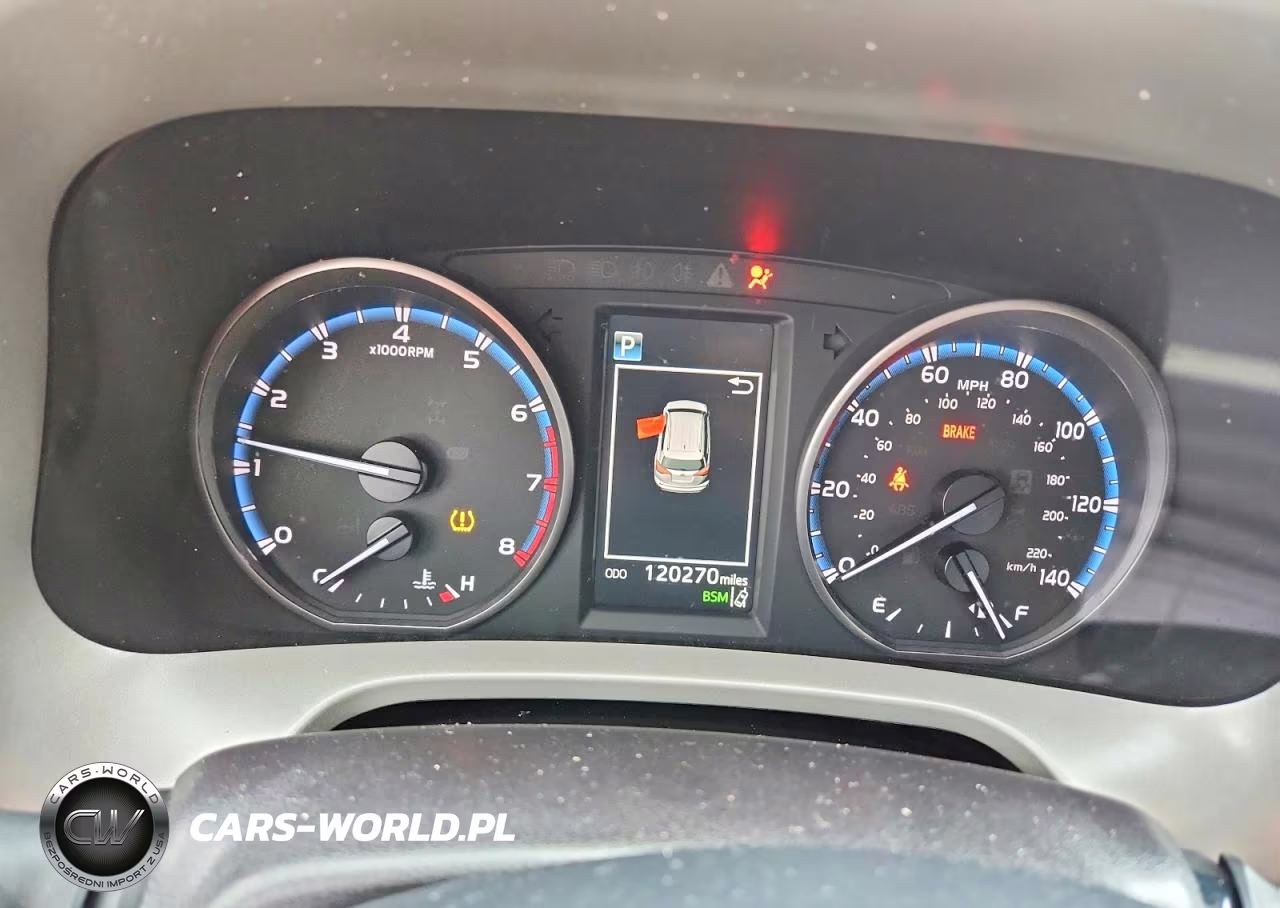 2018 Toyota Rav4 Xle VIN:2T3RFREVXJW721874 - 9