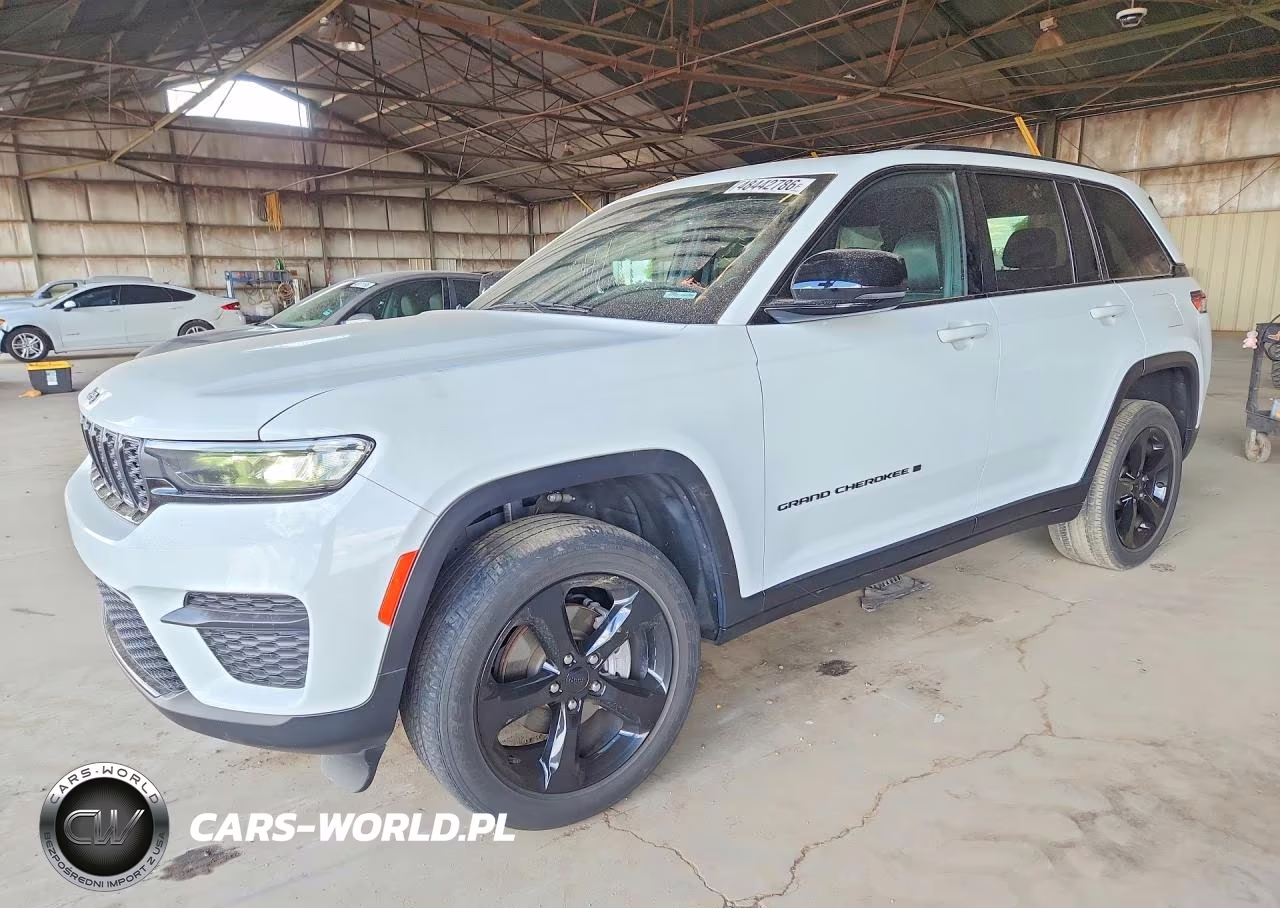 2022 Jeep Grand Cherokee Laredo