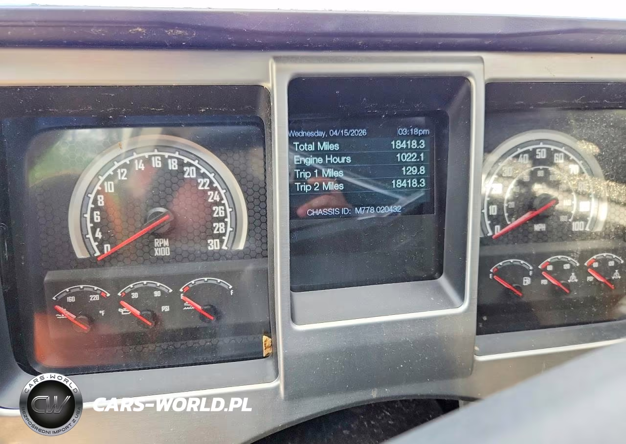 2026 Mack Pinnacle Semi Truck VIN:1M1PN4GY6TM020432 - 8