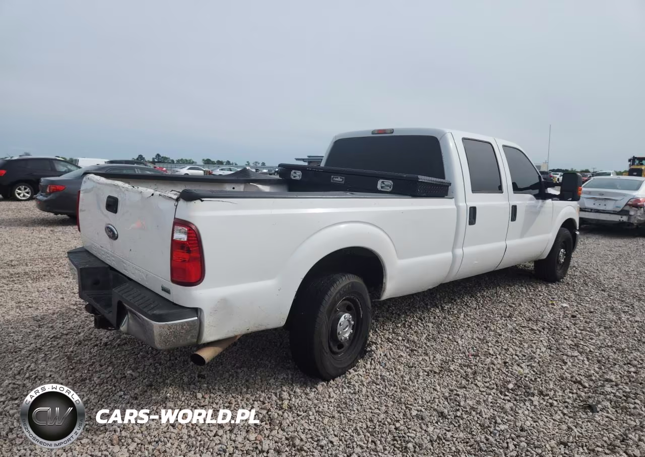 2011 Ford F250 Super Duty VIN:1FT7W2A65BEB07465 - 3