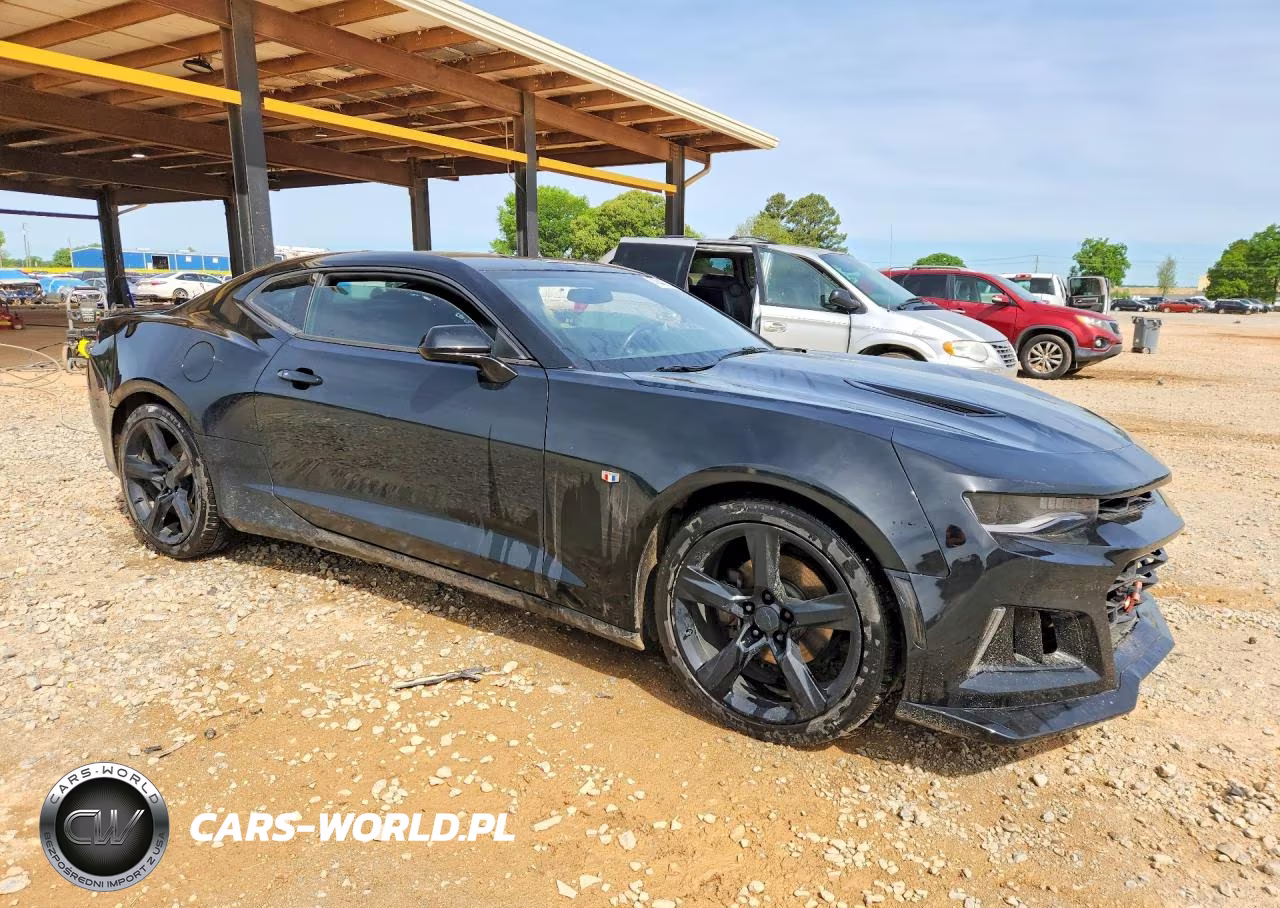 2017 Chevrolet Camaro Lt VIN:1G1FD1RS5H0180265 - 4