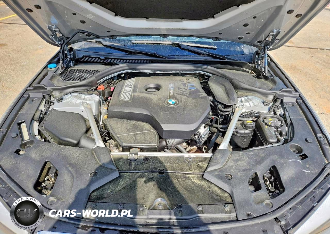 2019 BMW 530 I VIN:WBAJA5C56KBX86641 - 11