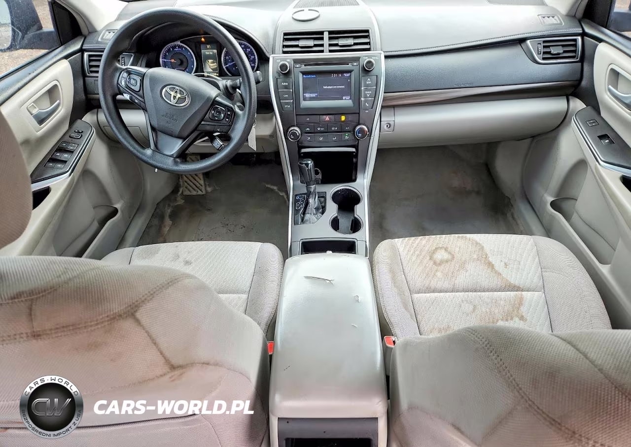 2016 Toyota Camry Le VIN:4T4BF1FK8GR582343 - 8