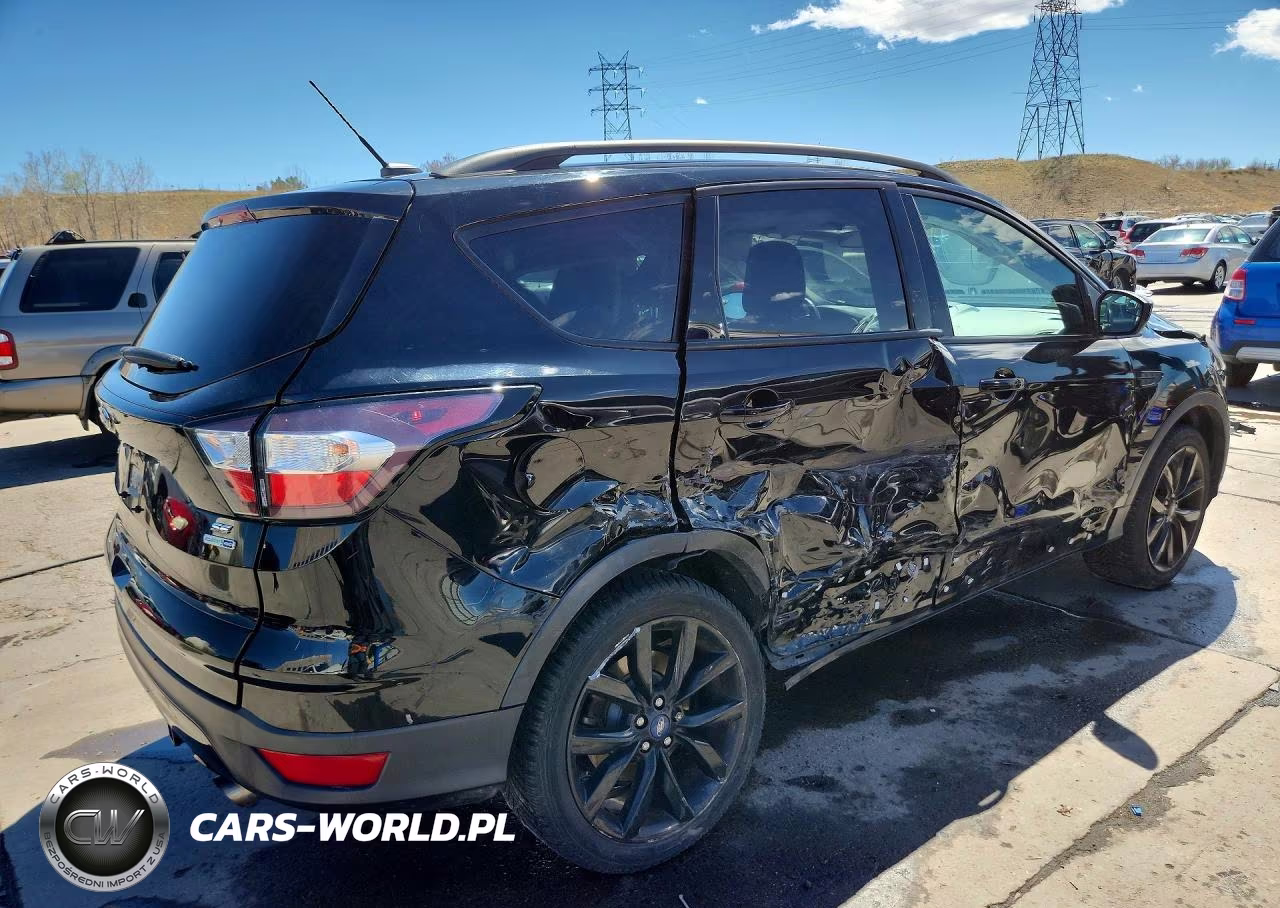 2018 Ford Escape Se VIN:1FMCU9GD2JUC59707 - 3
