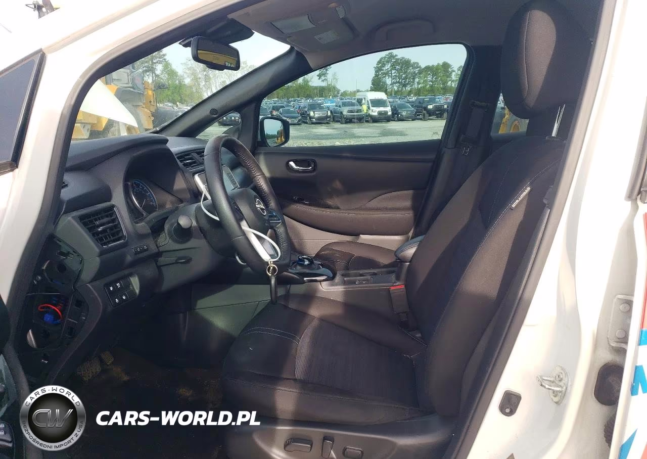 2025 Nissan Leaf Sv Plus VIN:1N4CZ1CV4SC558425 - 7