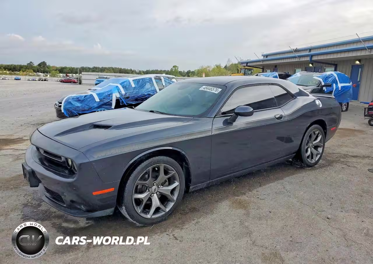 2017 Dodge Challenger Sxt